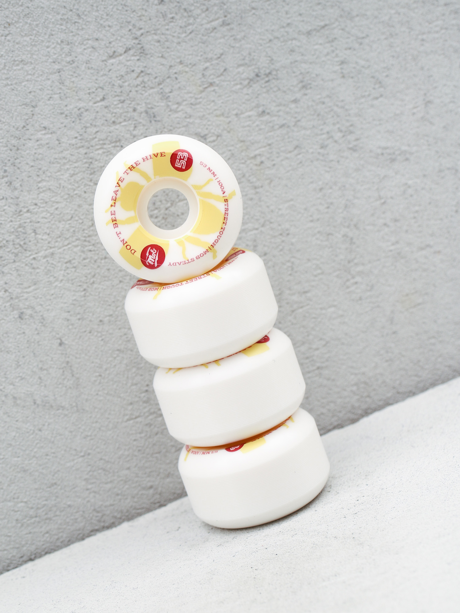 Mob Skateboards Hive Wheels (white)
