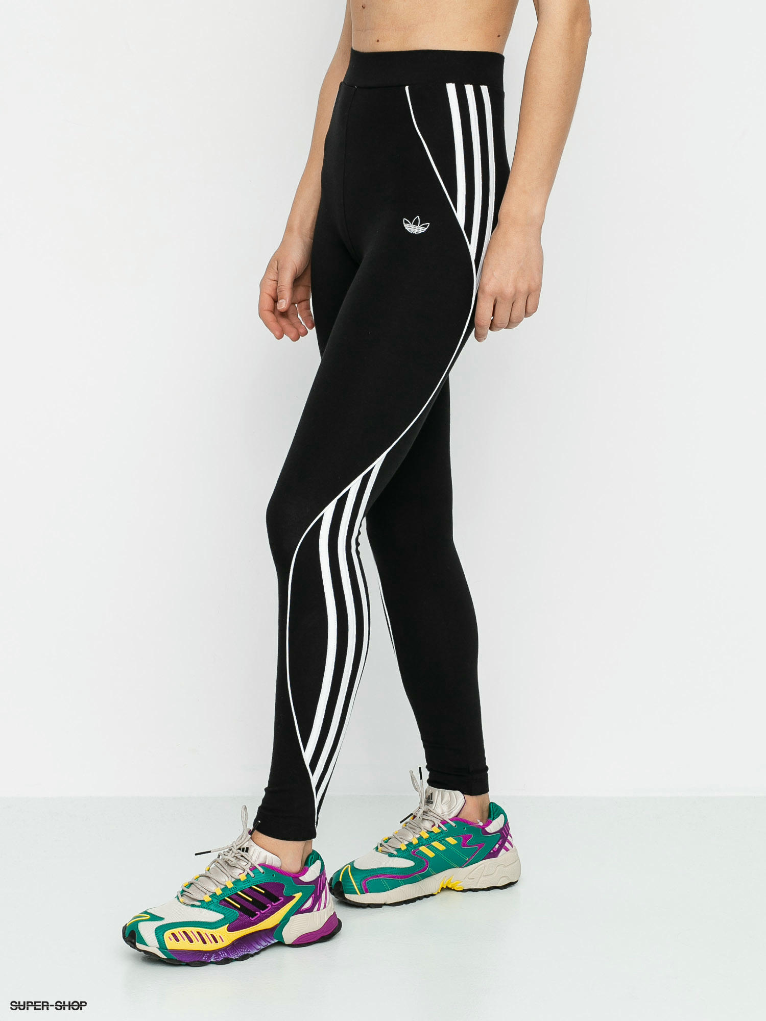 ADICOLOR CLASSICS 3 STRIPES V WAISTBAND LEGGINGS BLACK WOMEN - ADIDAS  ORIGINALS - Sports Store