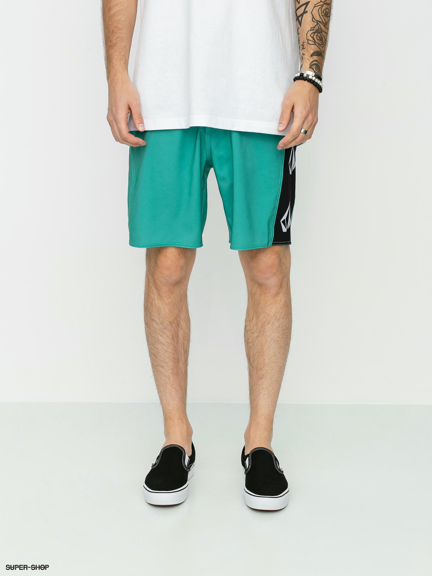 Volcom deadly store stones shorts