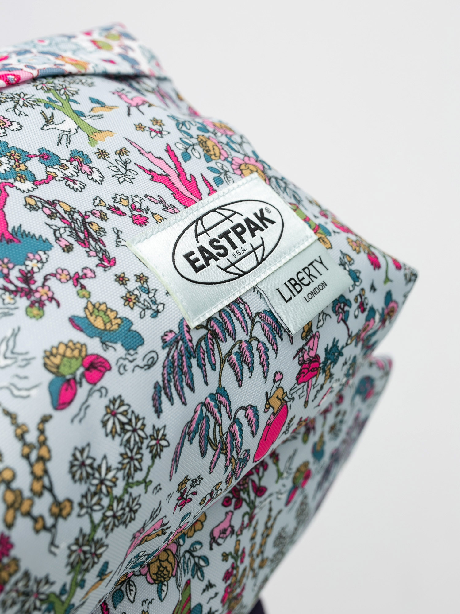 Eastpak x Liberty London Padded Pak R Backpack (liberty light)