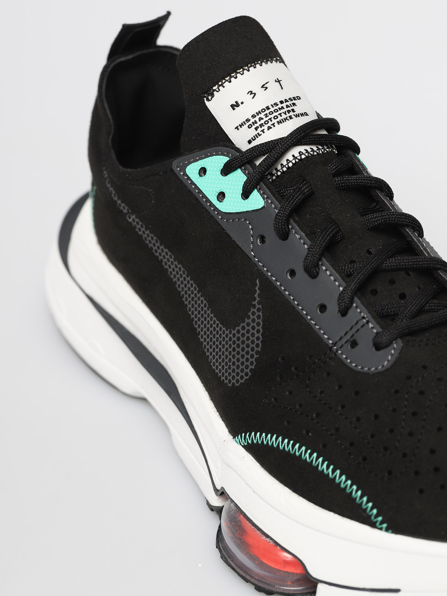 Nike Air Zoom Type Shoes (black/summit white menta orange trance)