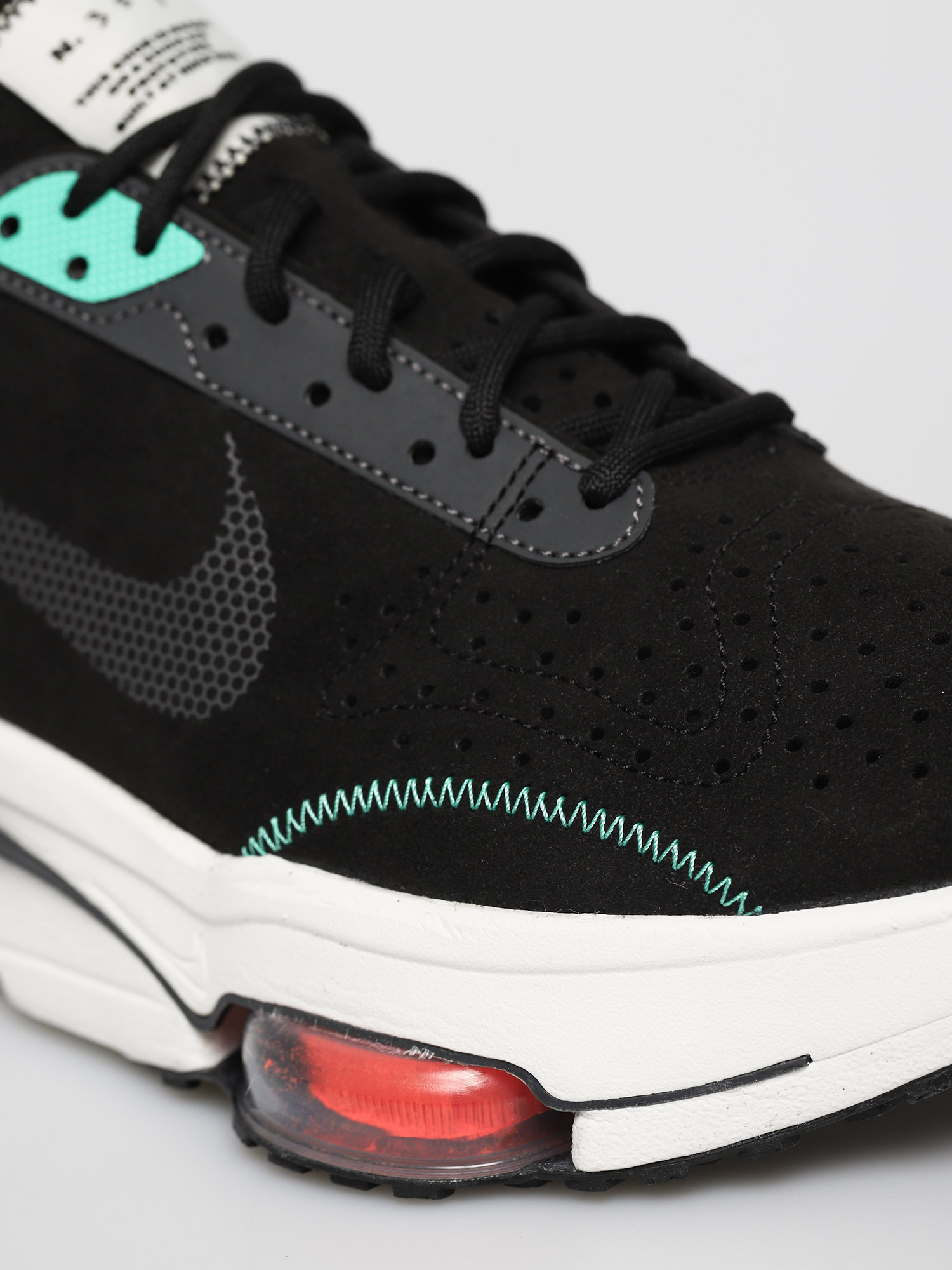 nike zoom type black summit white menta orange trance