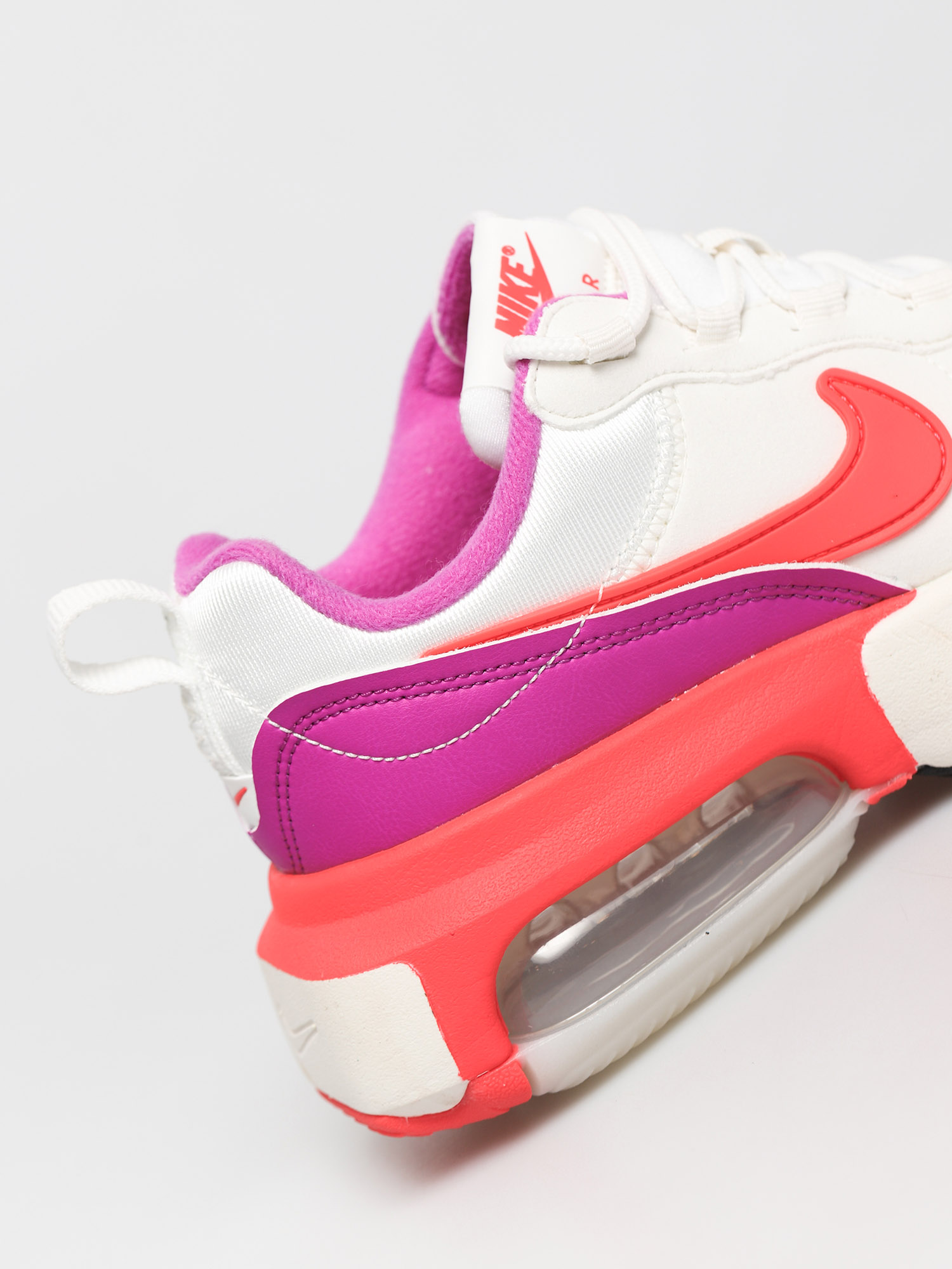 Nike Air Max Verona Shoes Wmn (summit white/laser crimson sail magenta)