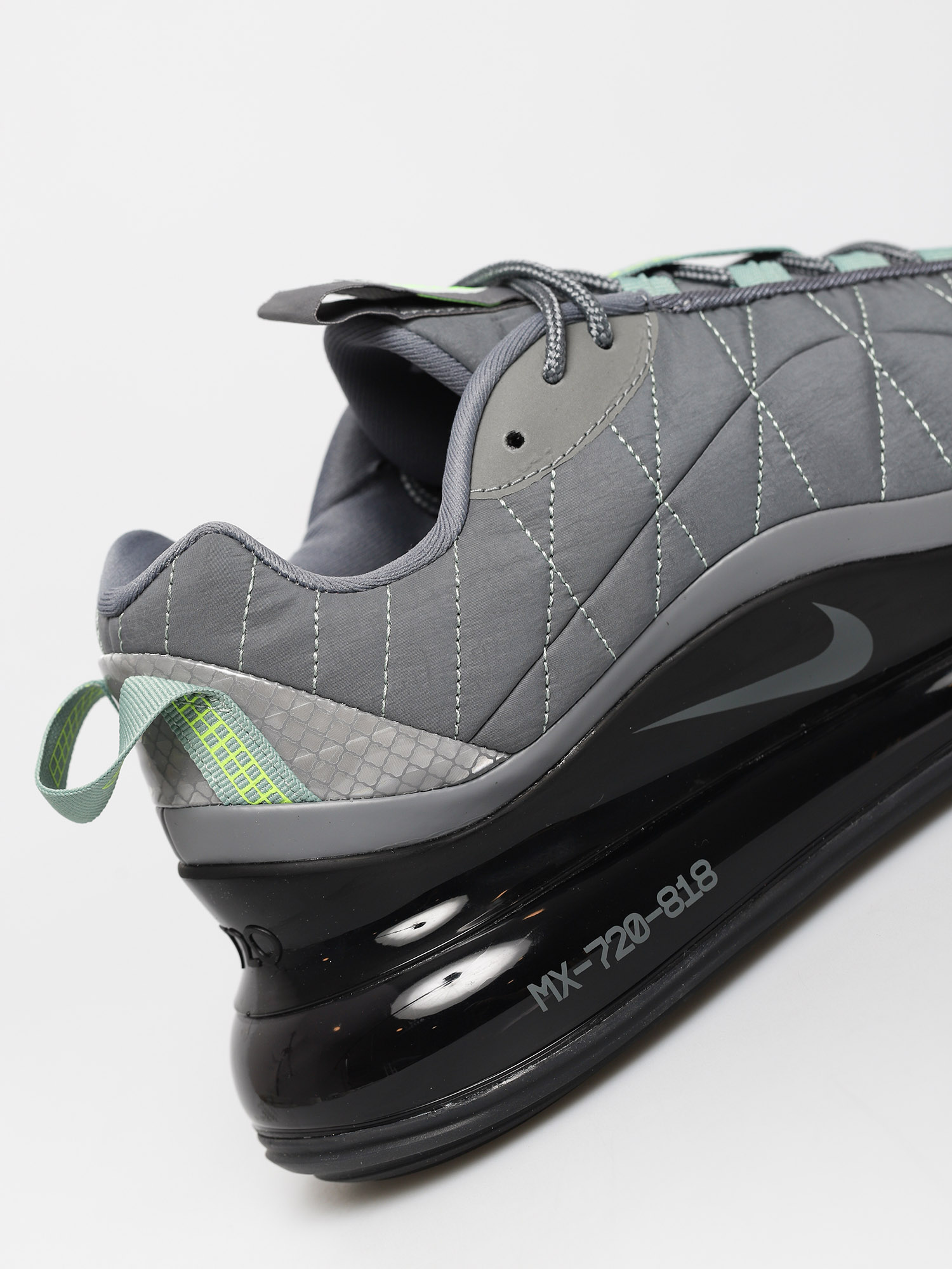 Nike Mx 720 818 Shoes (smoke grey/smoke grey black volt)