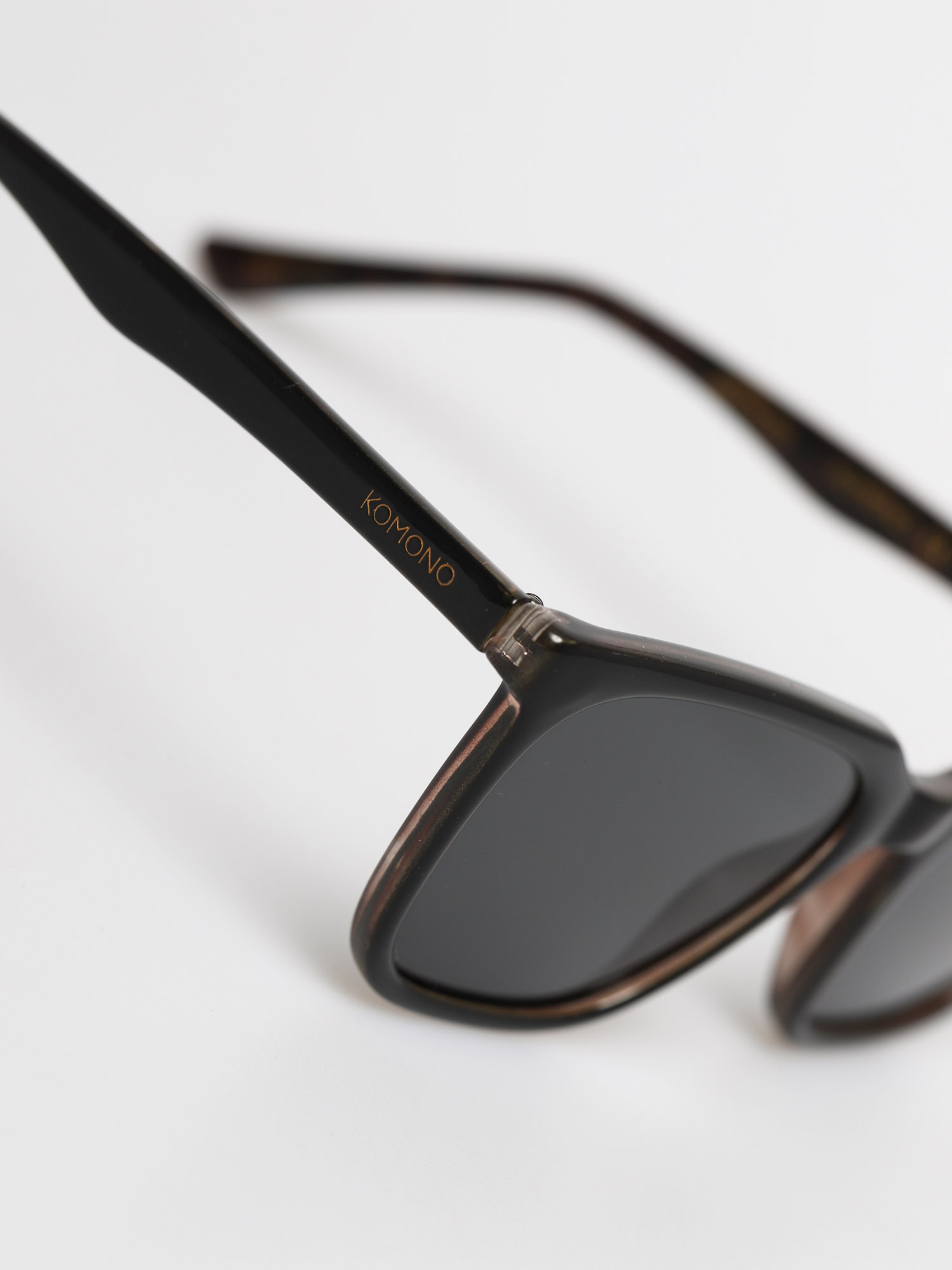 Komono Jay Sunglasses - black (black tortoise)