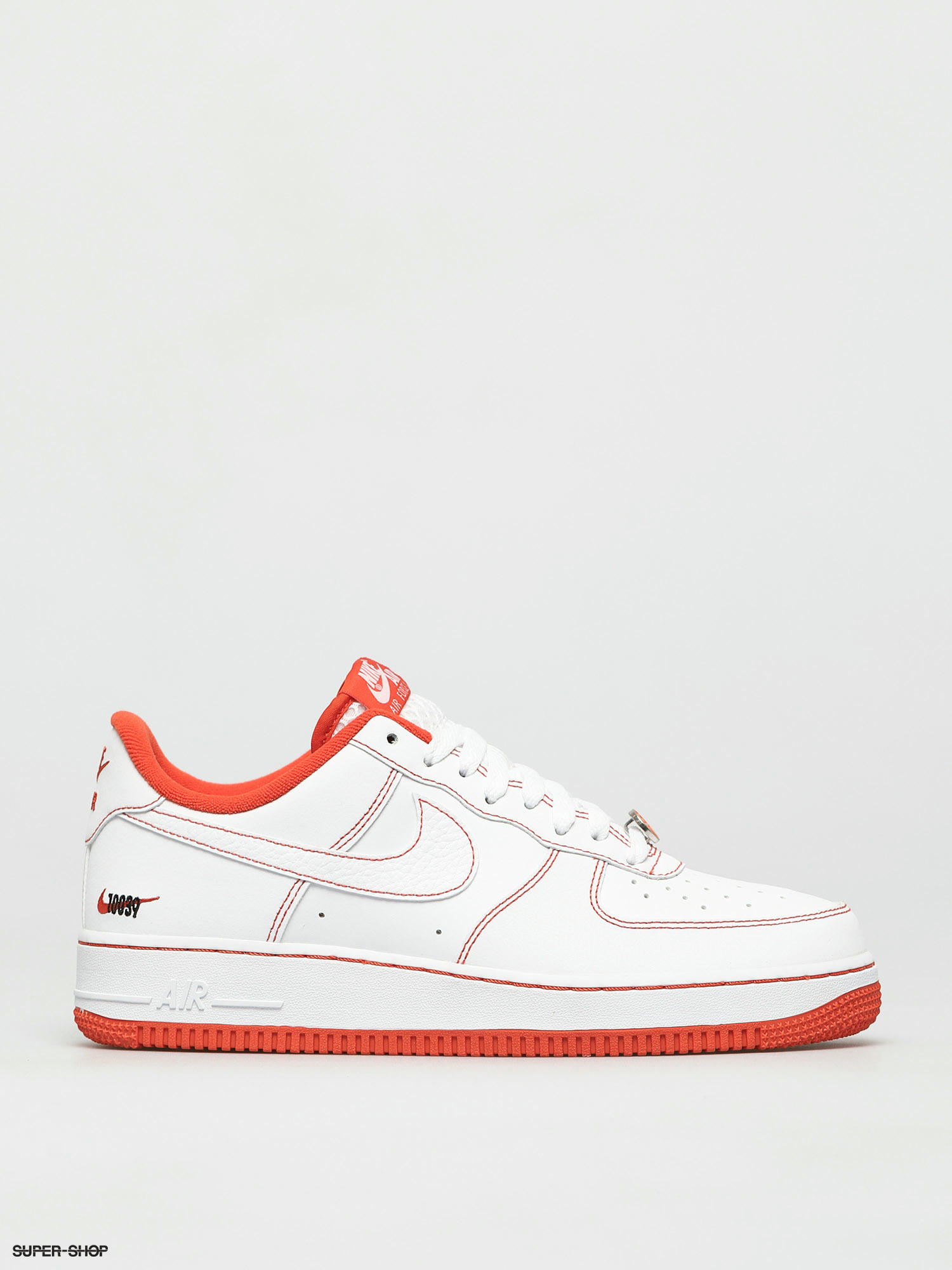 nike air force 1 07 trainers white black team orange