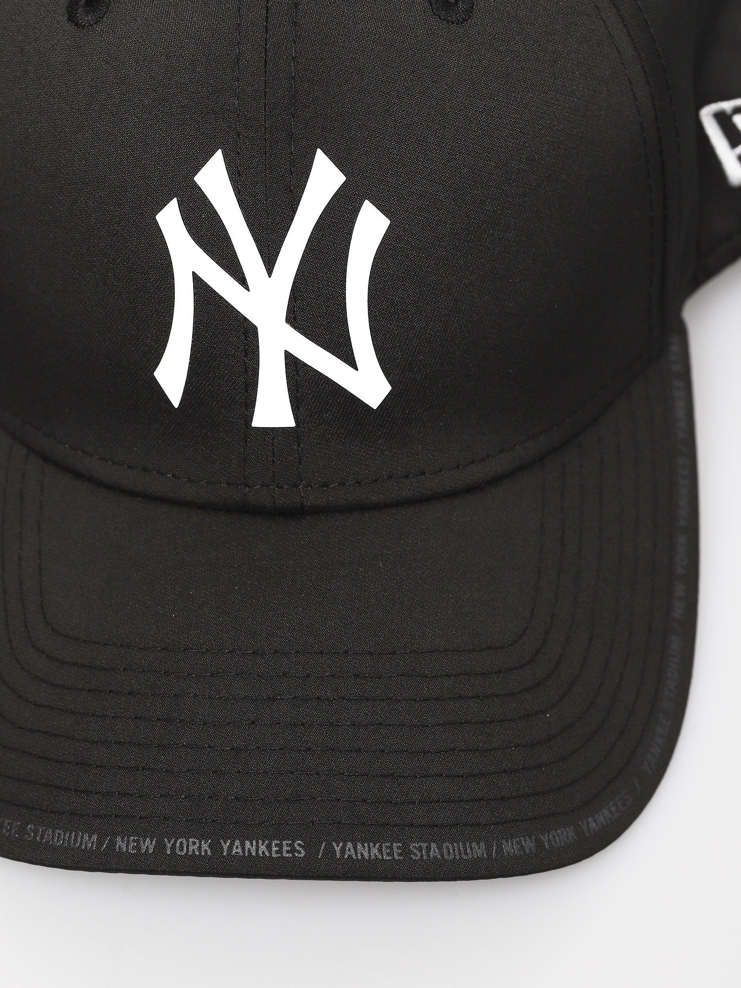 New Era Perf Fabric License 940 Nyy ZD Cap (black)