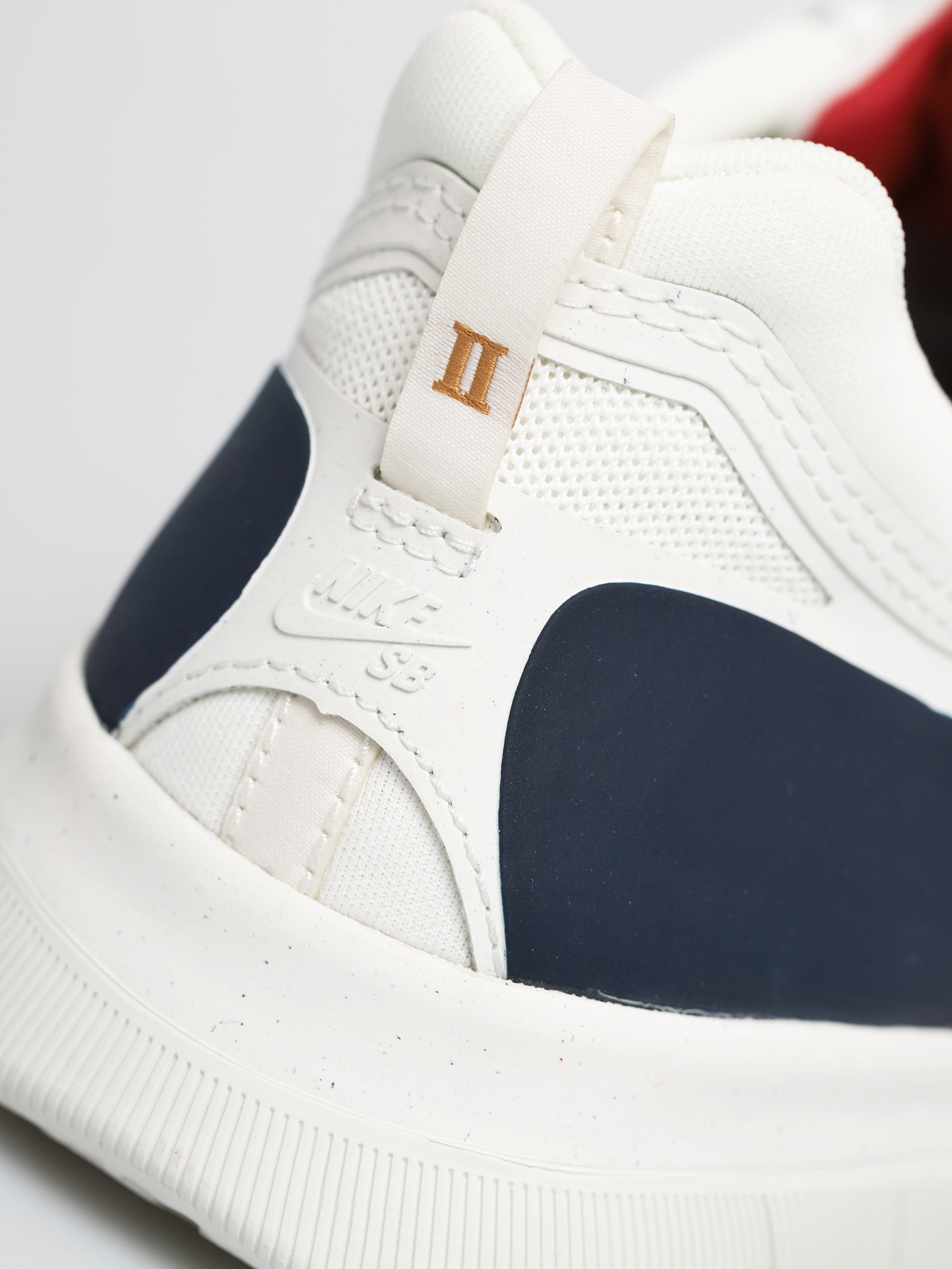 Nike SB Nyjah Free 2 0 Schuhe (obsidian/club gold white obsidian)