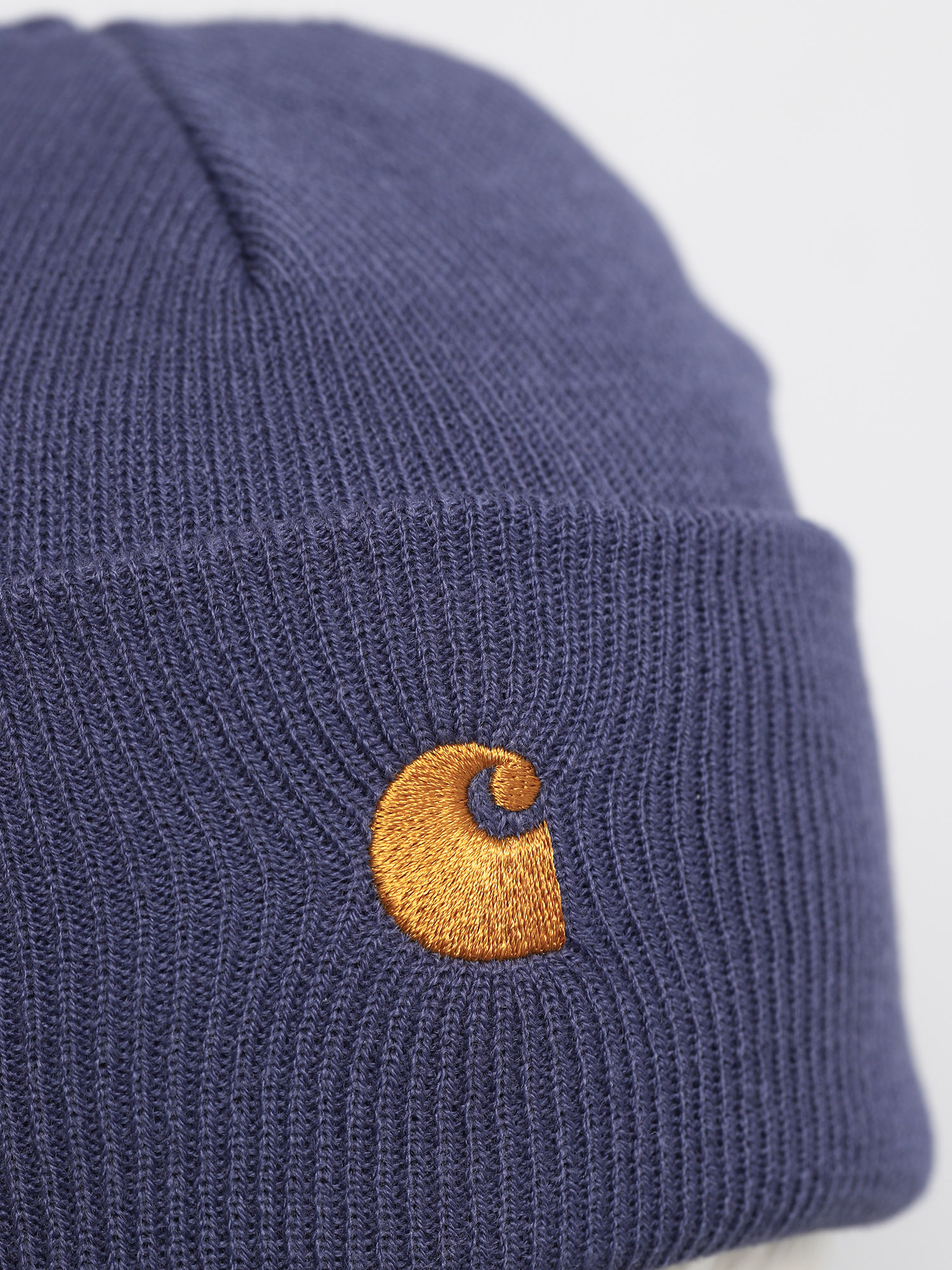 Carhartt WIP Chase Beanie (cold viola/gold)
