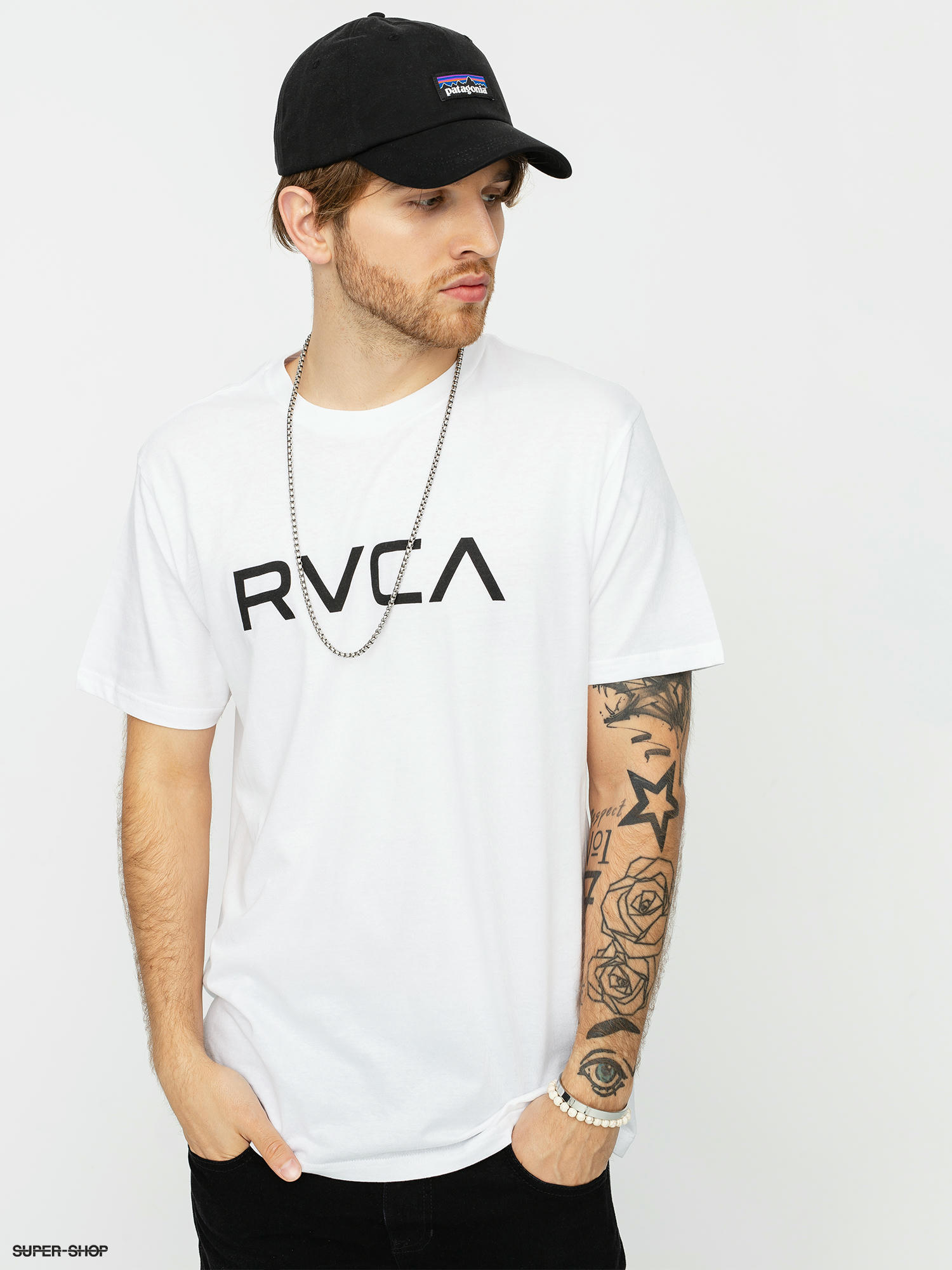 https://static.super-shop.com/1148768-rvca-big-rvca-tshirt-white.jpg?w=1920