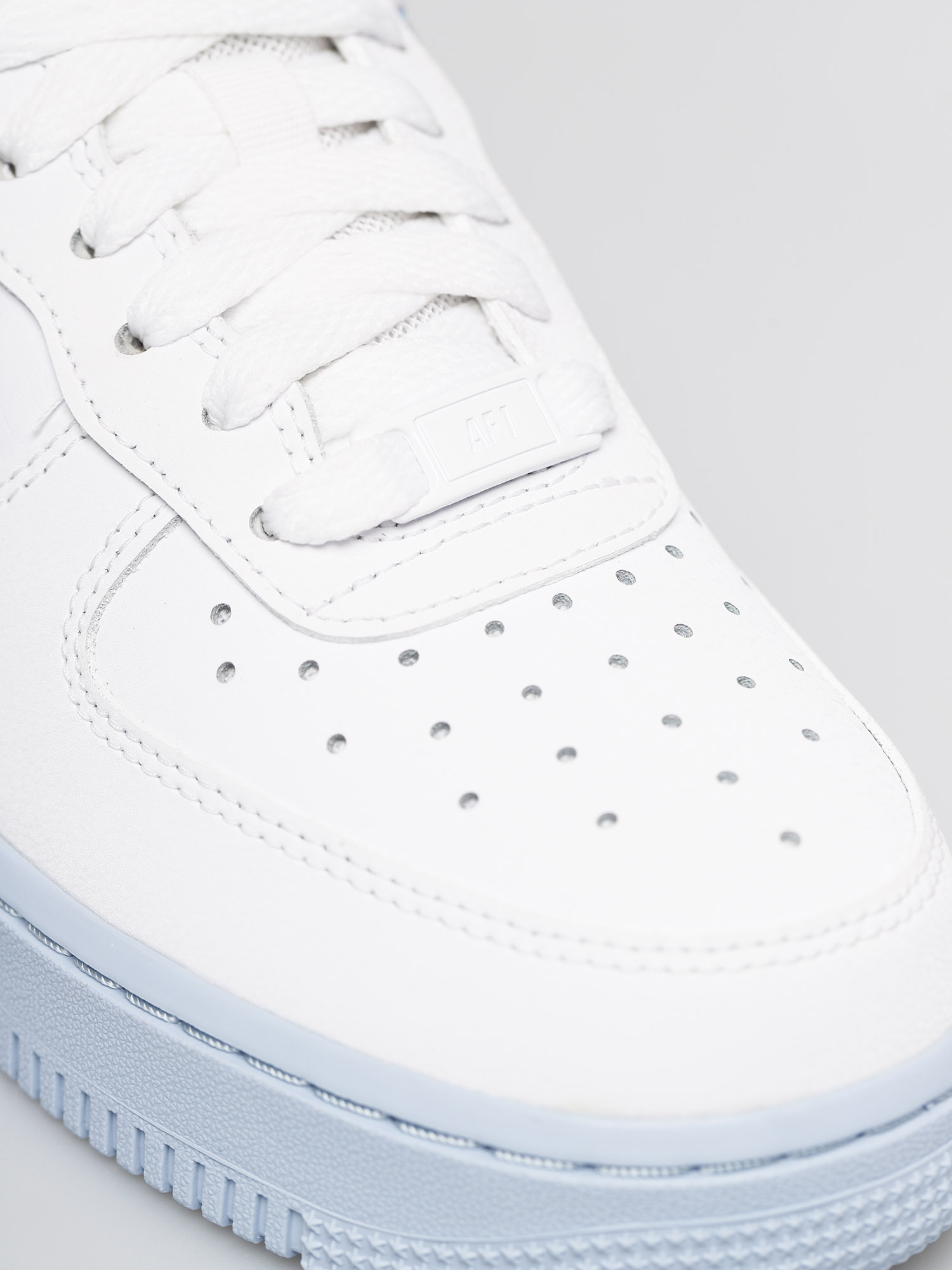 Nike Air Force 1 07 Shoes Wmn (white/hydrogen blue laser blue)