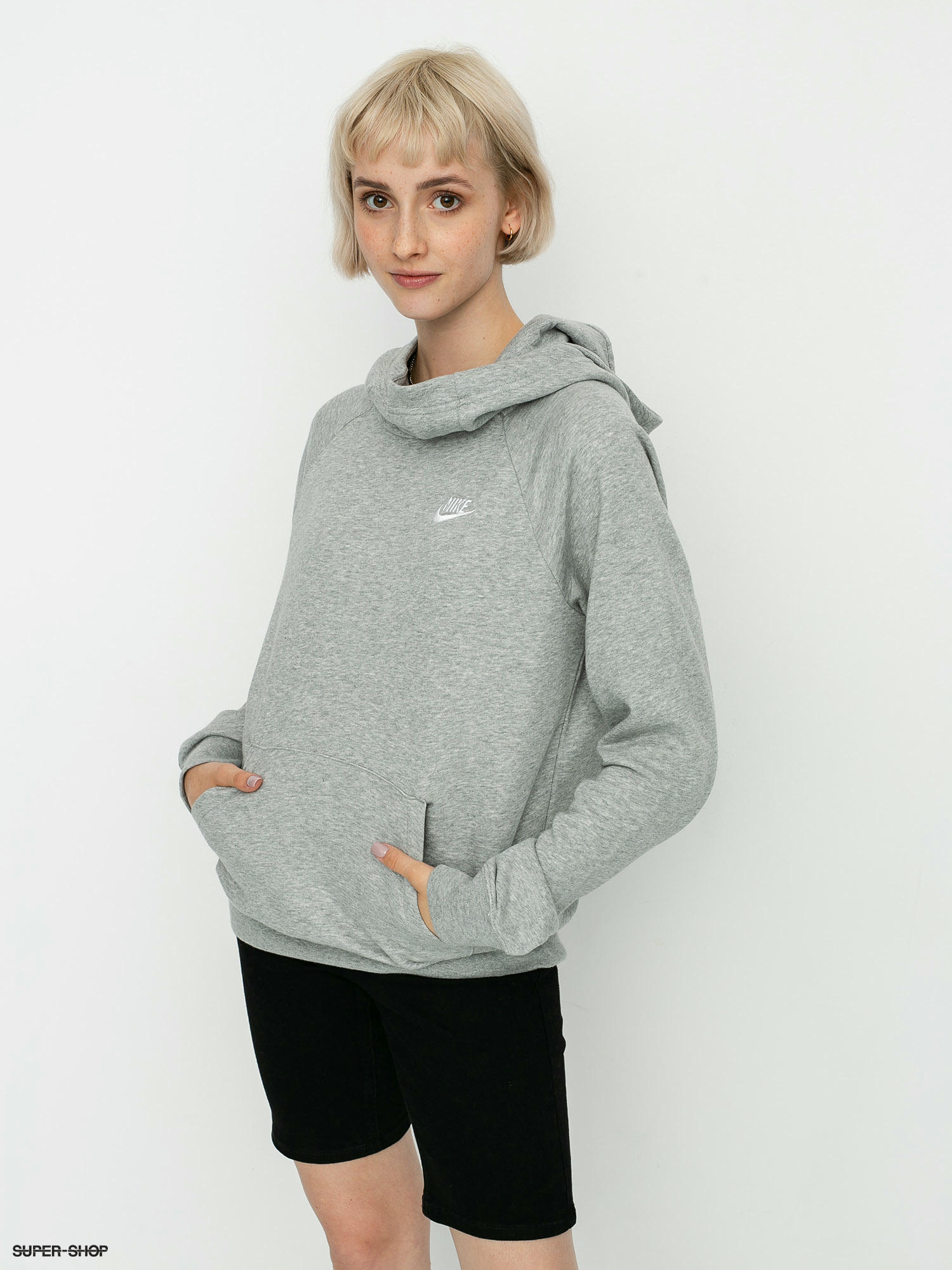 nike sportswear essential hoodie