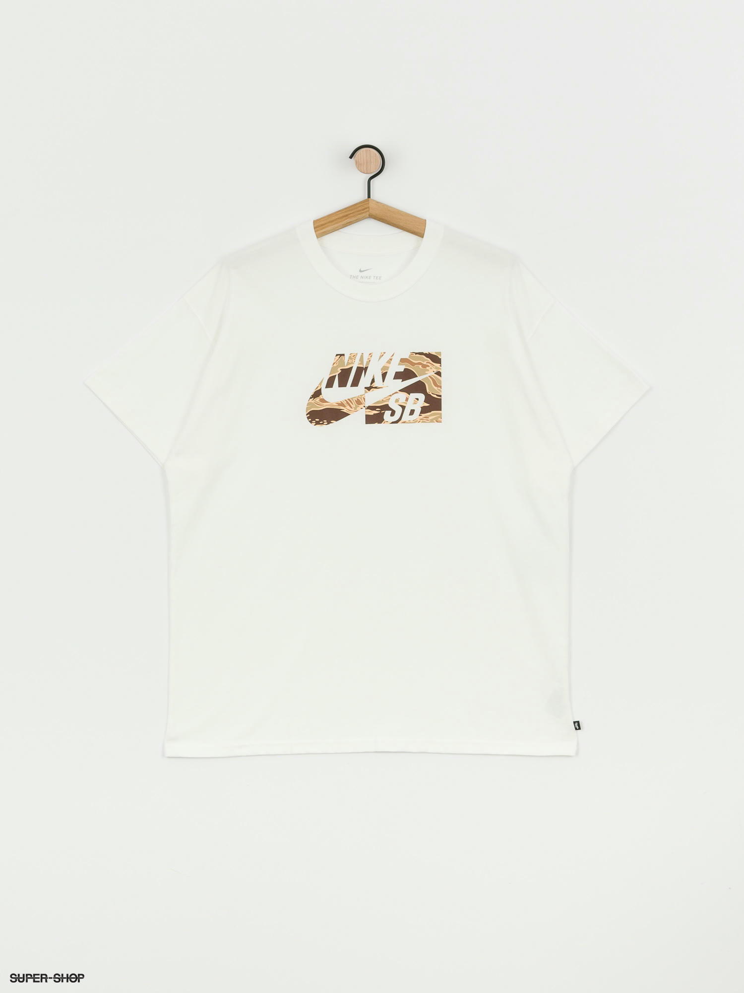 nike queen card shirt