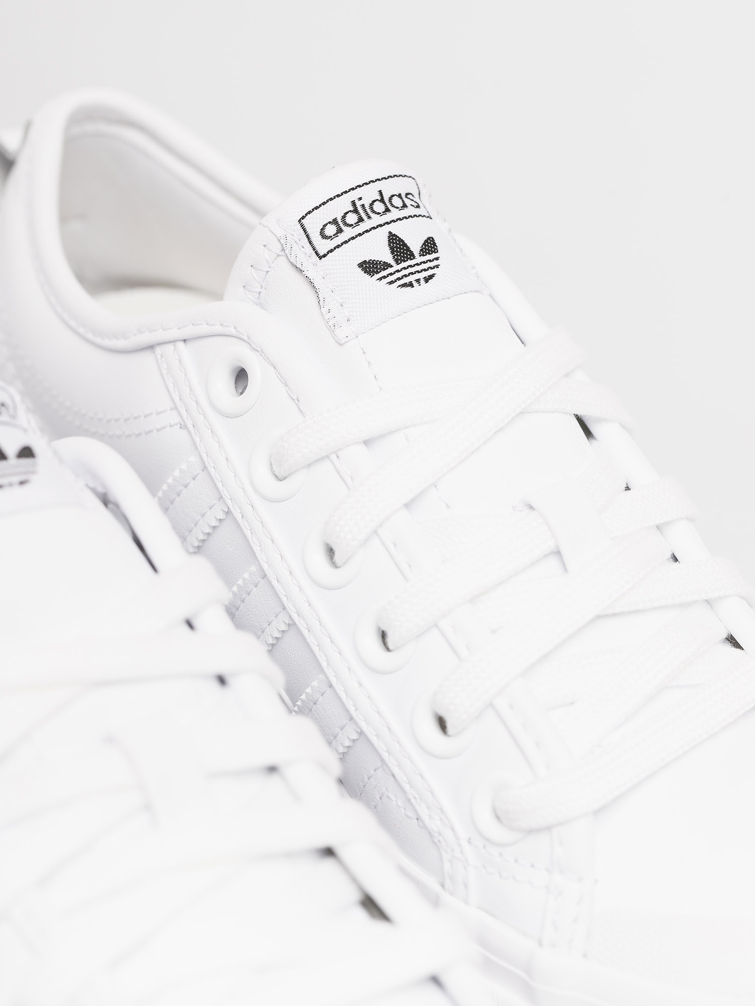 adidas Originals Nizza Platform Shoes Wmn (ftwwht/ftwwht/cblack)