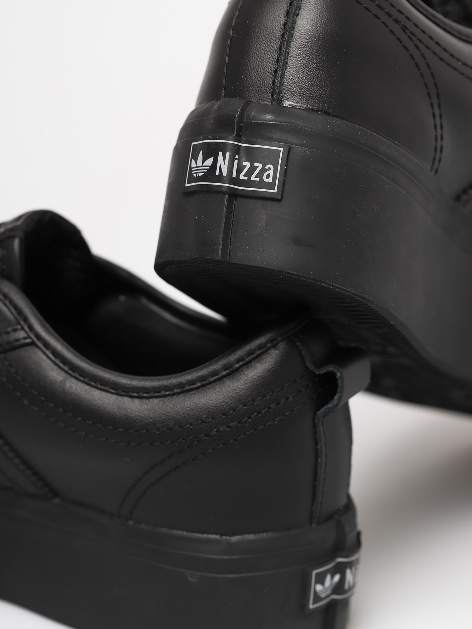 adidas Originals Nizza Platform Shoes Wmn (cblack/cblack/cblack)