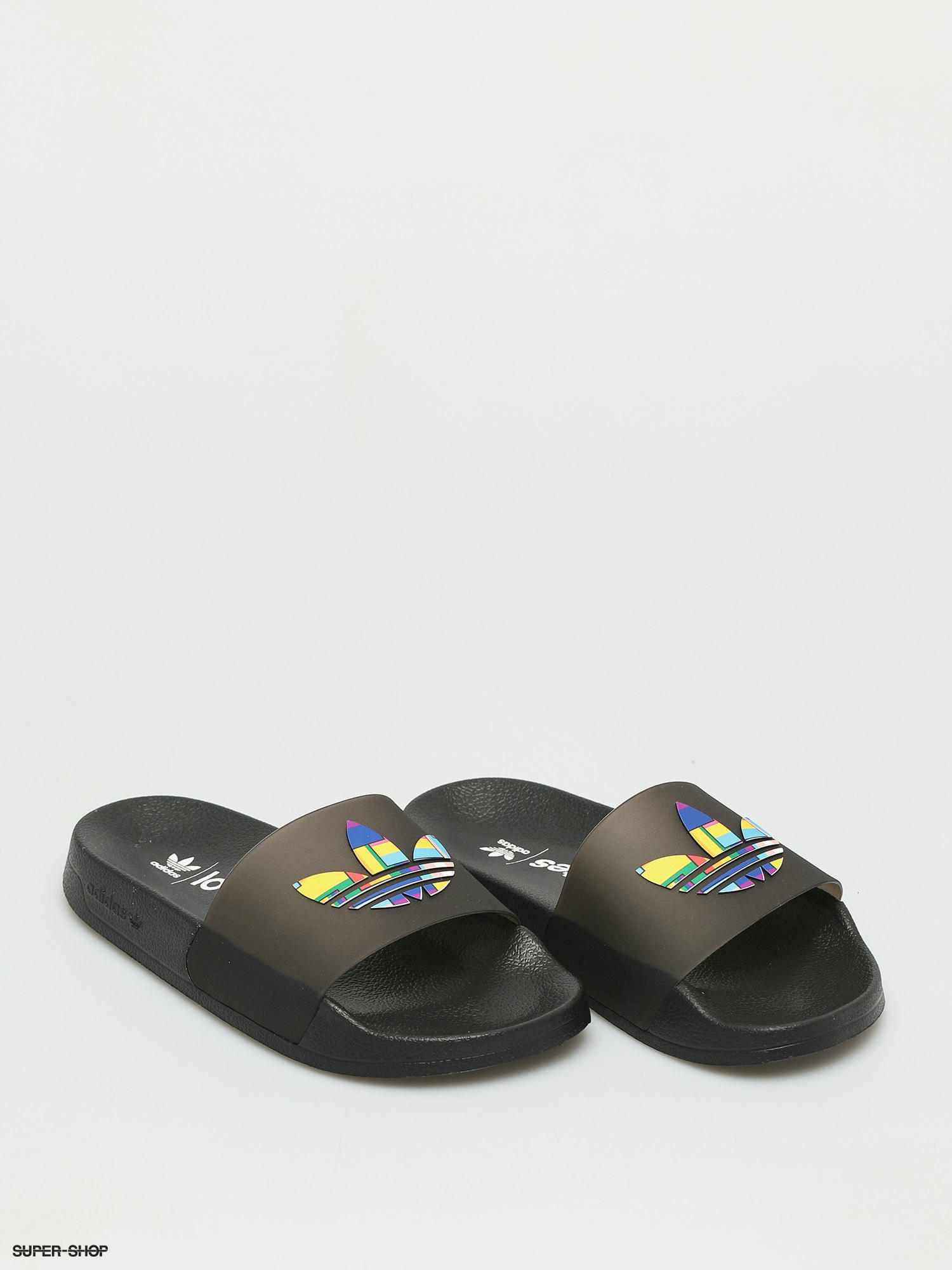 adidas classic flip flops