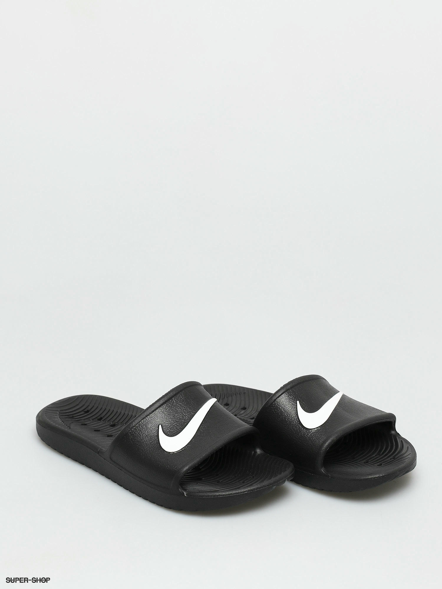 nike black and white flip flops