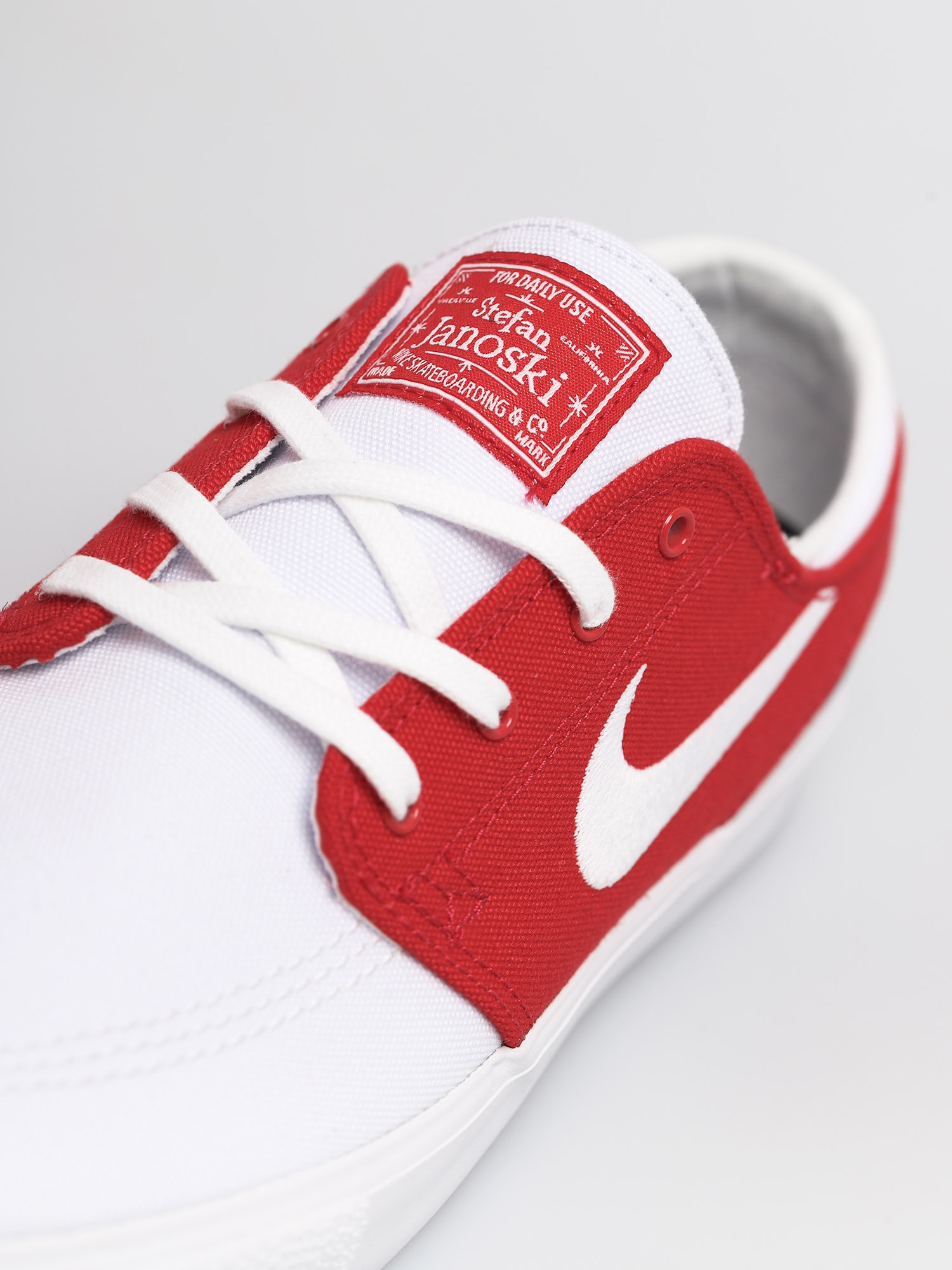 Nike SB Zoom Janoski Canvas Rm Shoes (white/white university red midnight navy)