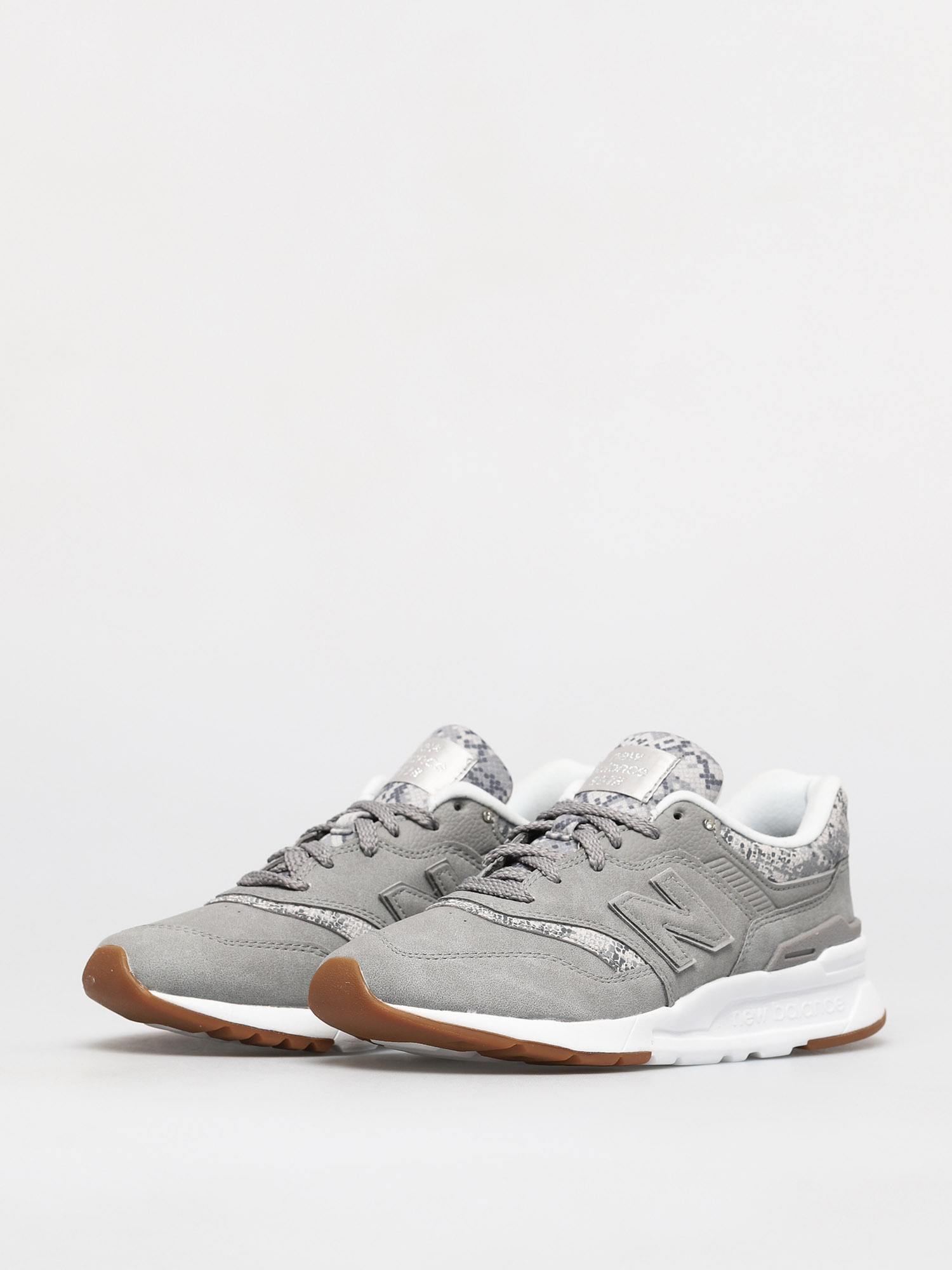 New Balance 997 Shoes Wmn Grey