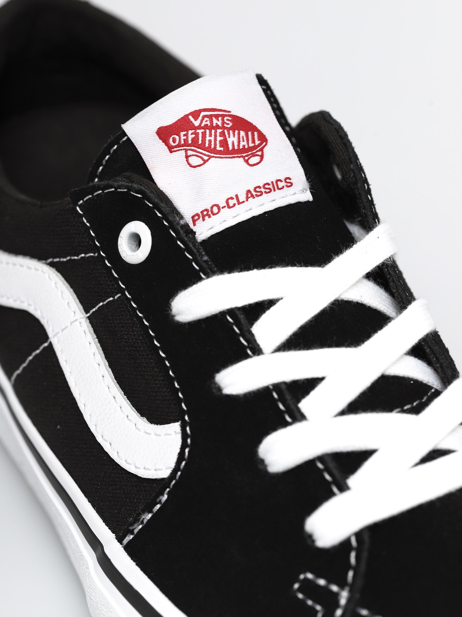 Vans Sk8 Low Pro Shoes (black/white)
