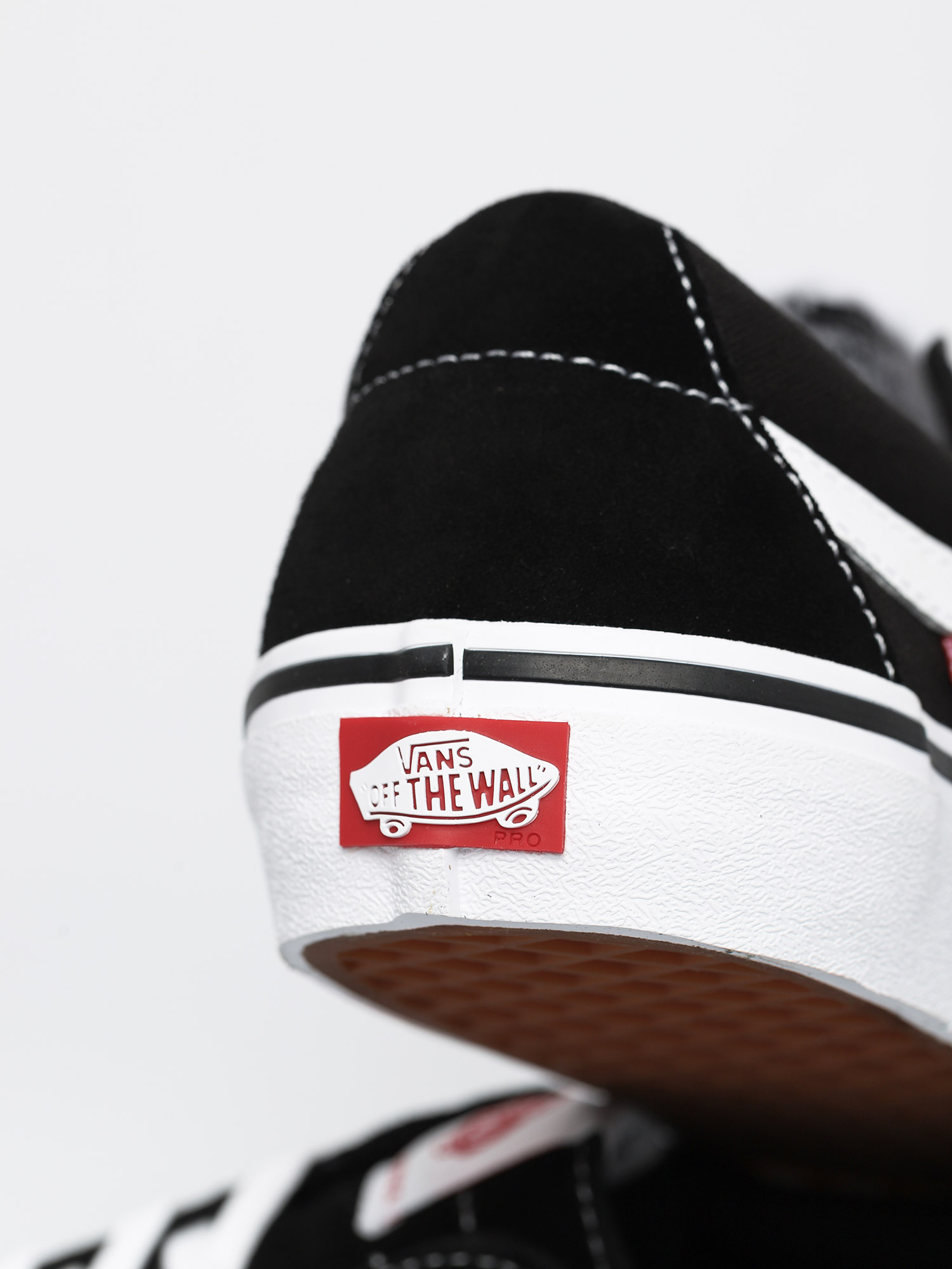 Vans Sk8 Low Pro Shoes (black/white)