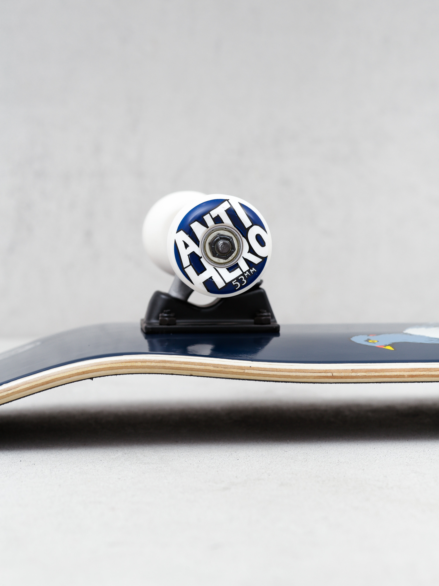 Antihero Pigeon Hero Skateboard (dark navy)