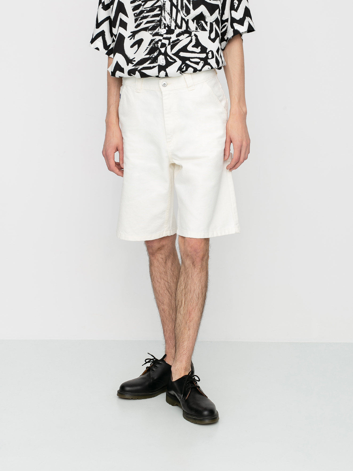 Polar Skate 93 Canvas Shorts (ivory)