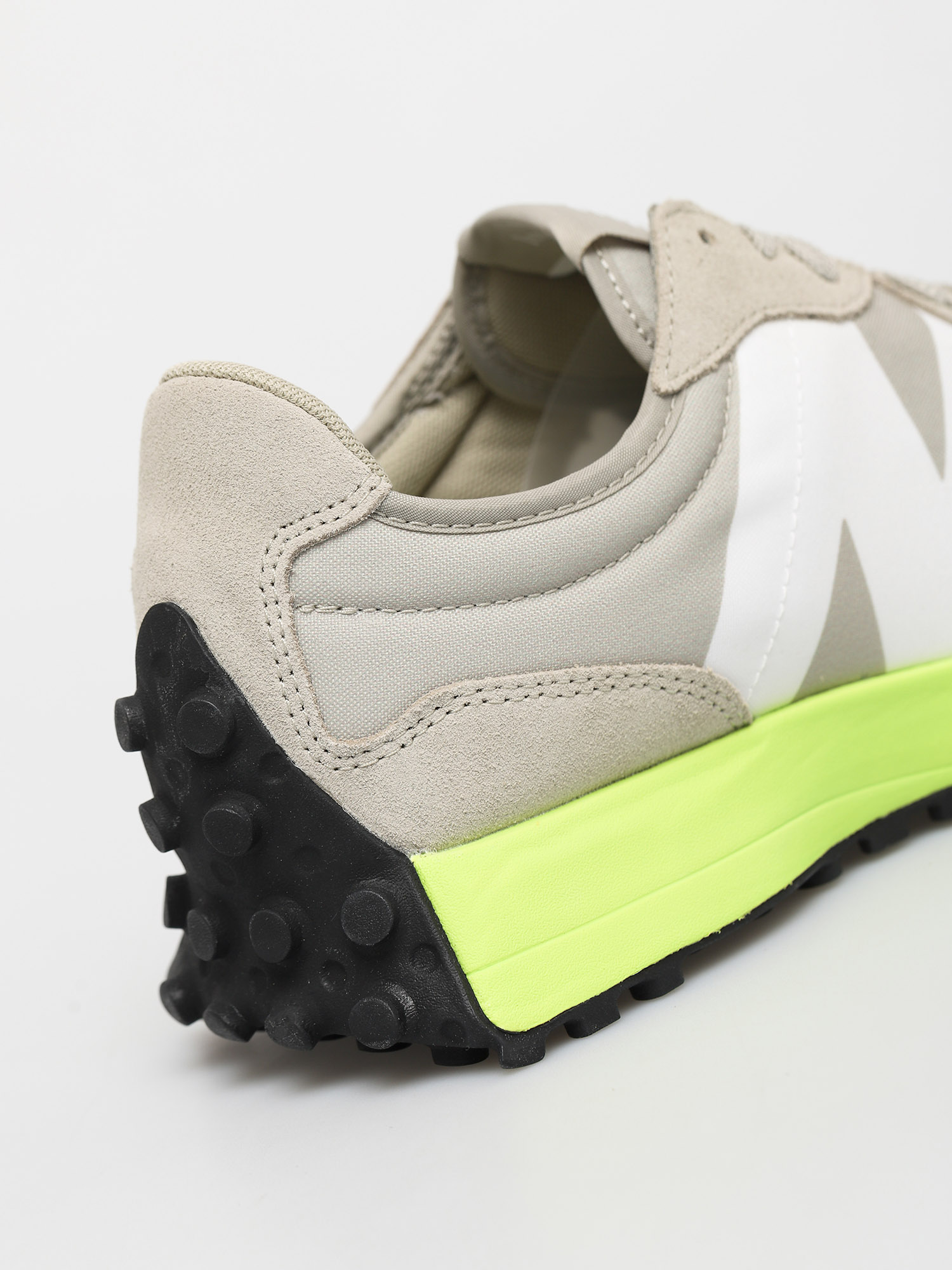 New Balance 327 Shoes (grey oak)