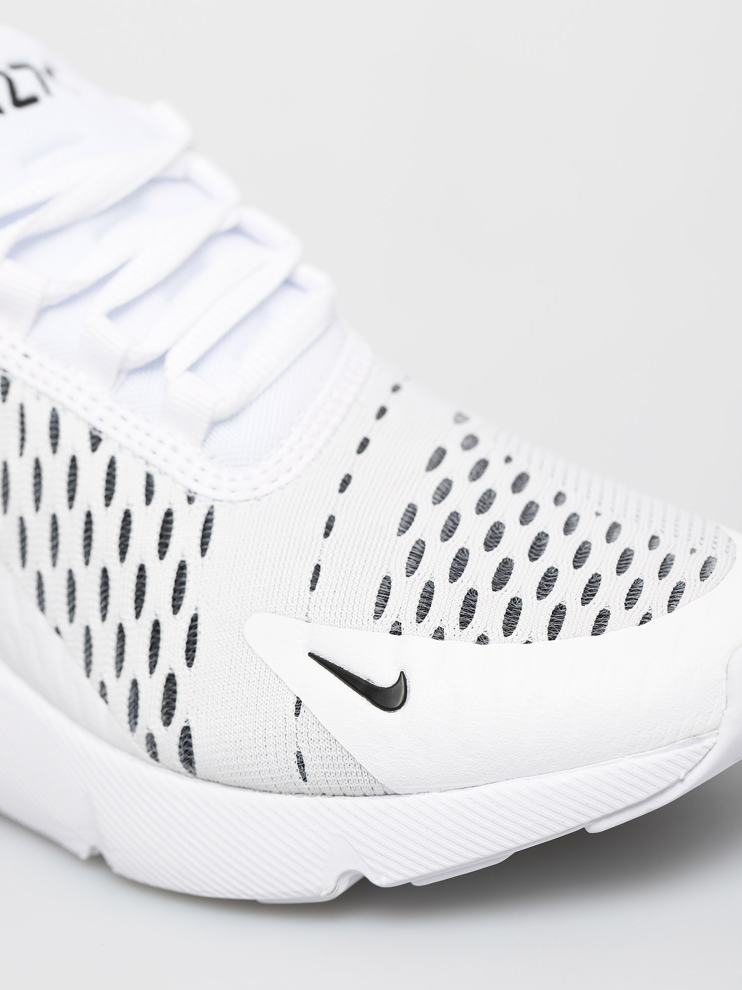 Nike Air Max 270 Shoes Wmn (white/black white)