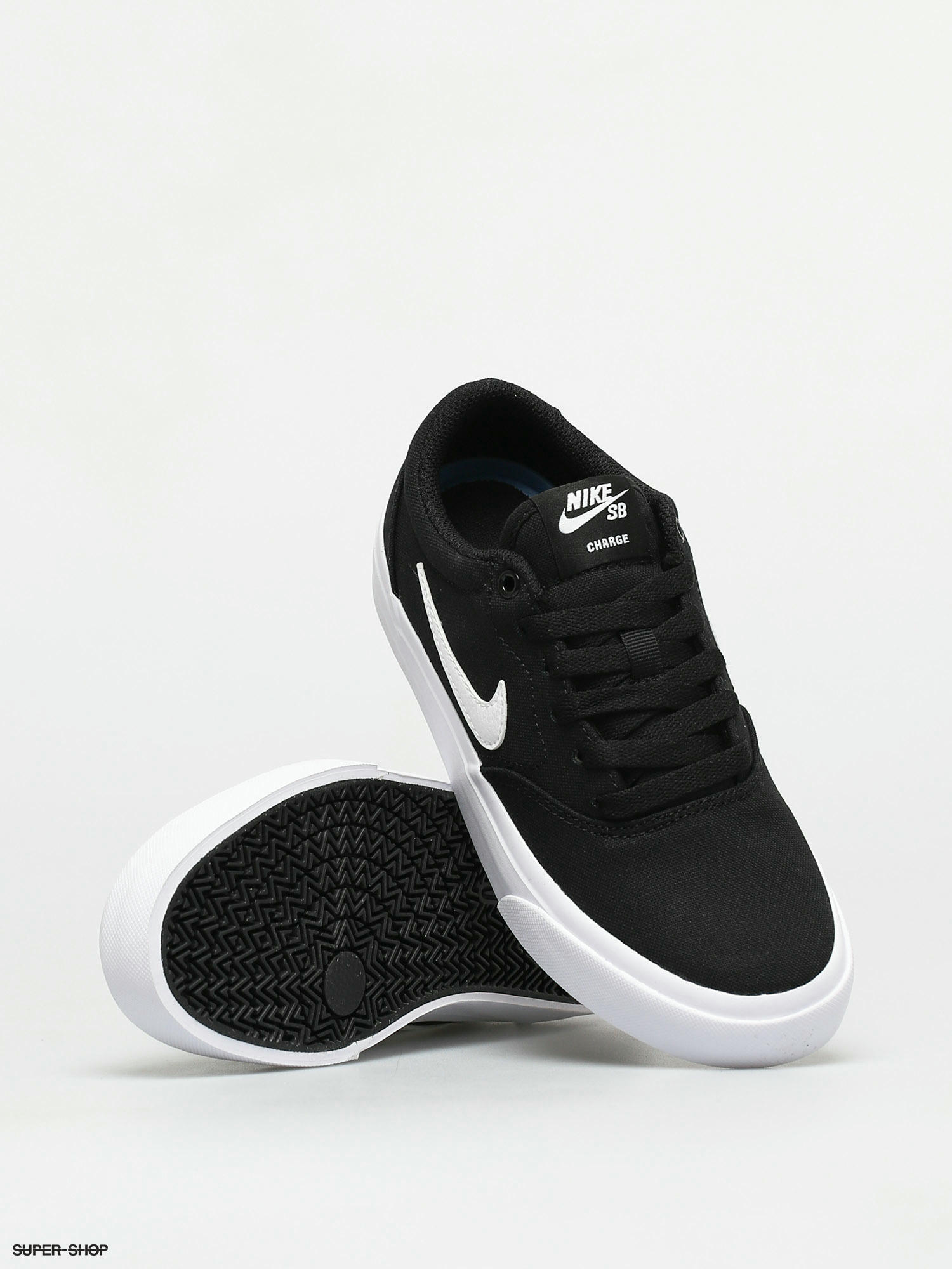 presente Economía Molester Nike SB Charge Canvas Shoes (black/white black)