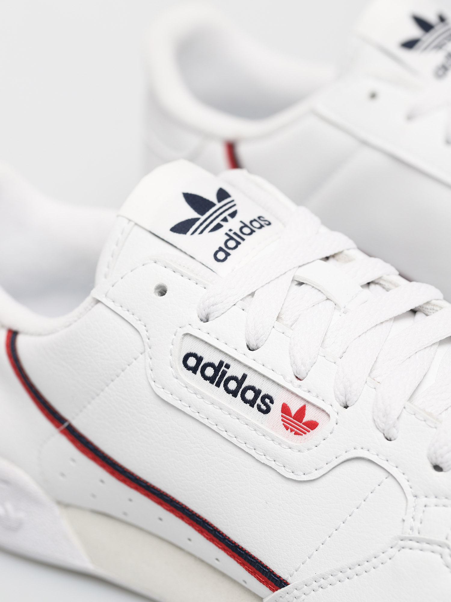 adidas Originals Continental 80 Vegan Shoes (ftwwht/conavy/scarle)