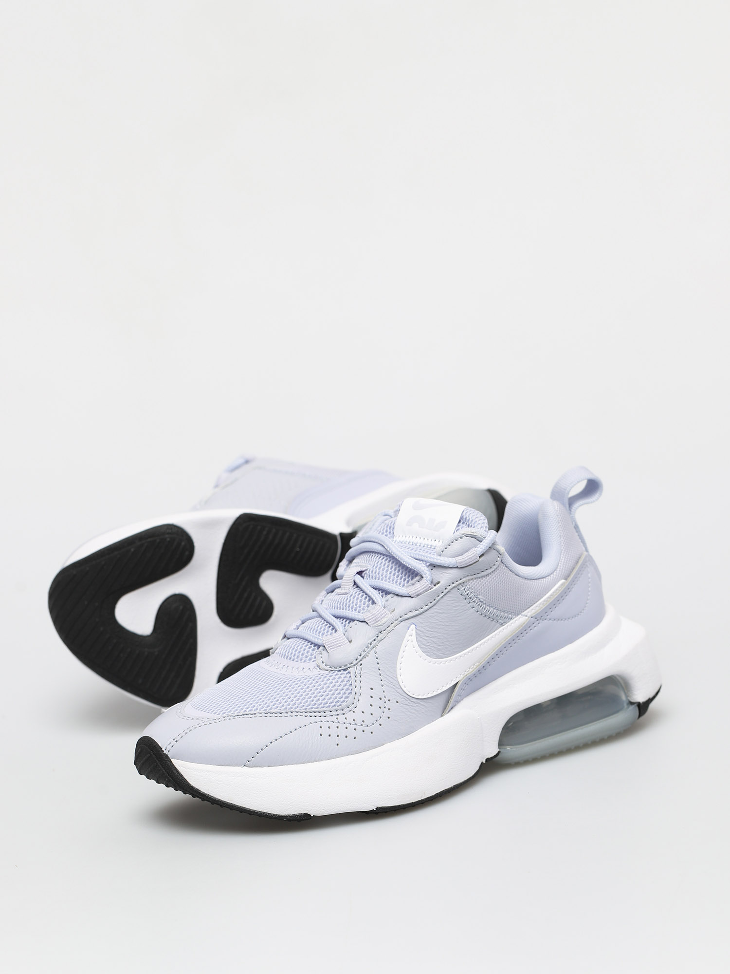 Nike Air Max Verona Shoes Wmn (ghost/white metallic silver black)