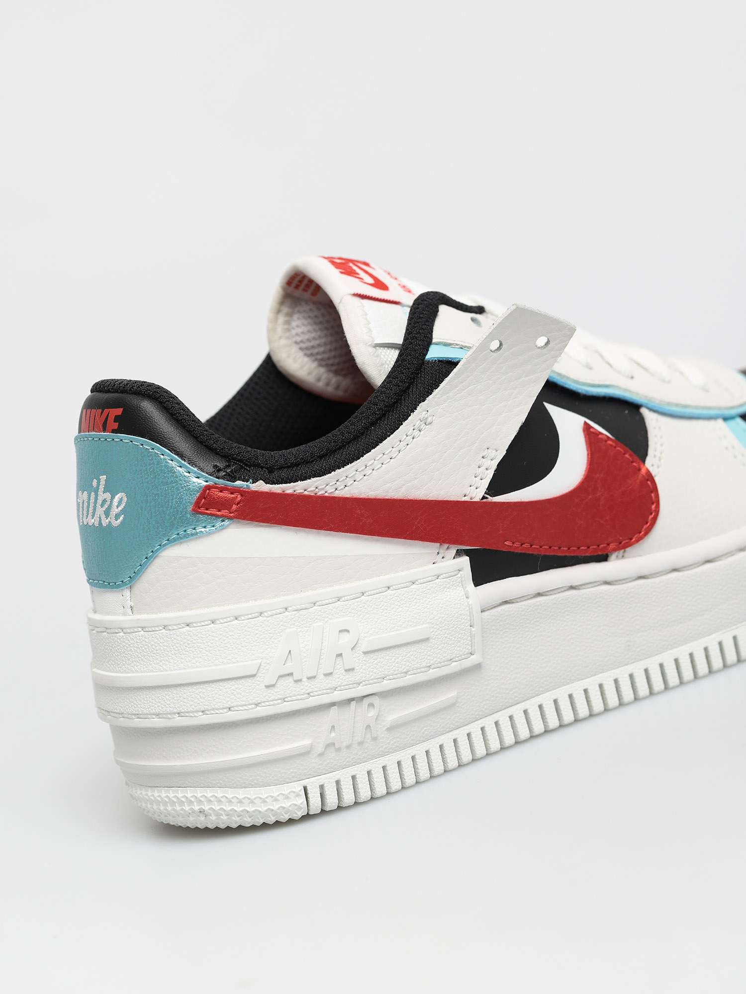 Nike Af1 Shadow Shoes Wmn (summit white/chile red bleached aqua)