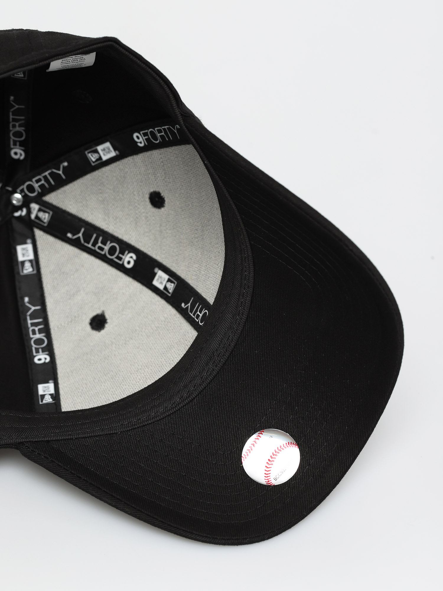 New Era League Essential Los Angeles 9 Forty ZD Cap (black/black)