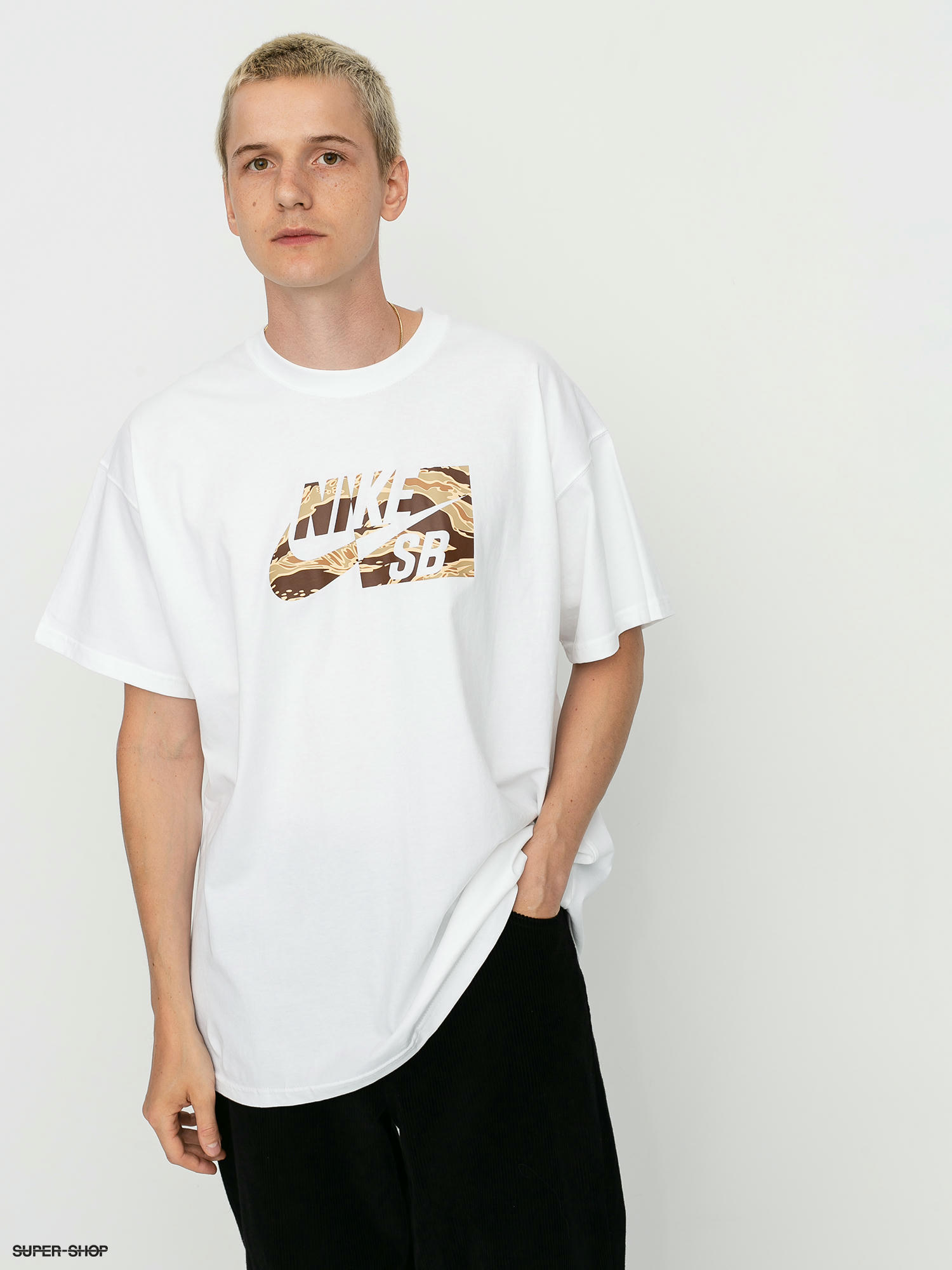 nike sb camo t shirt