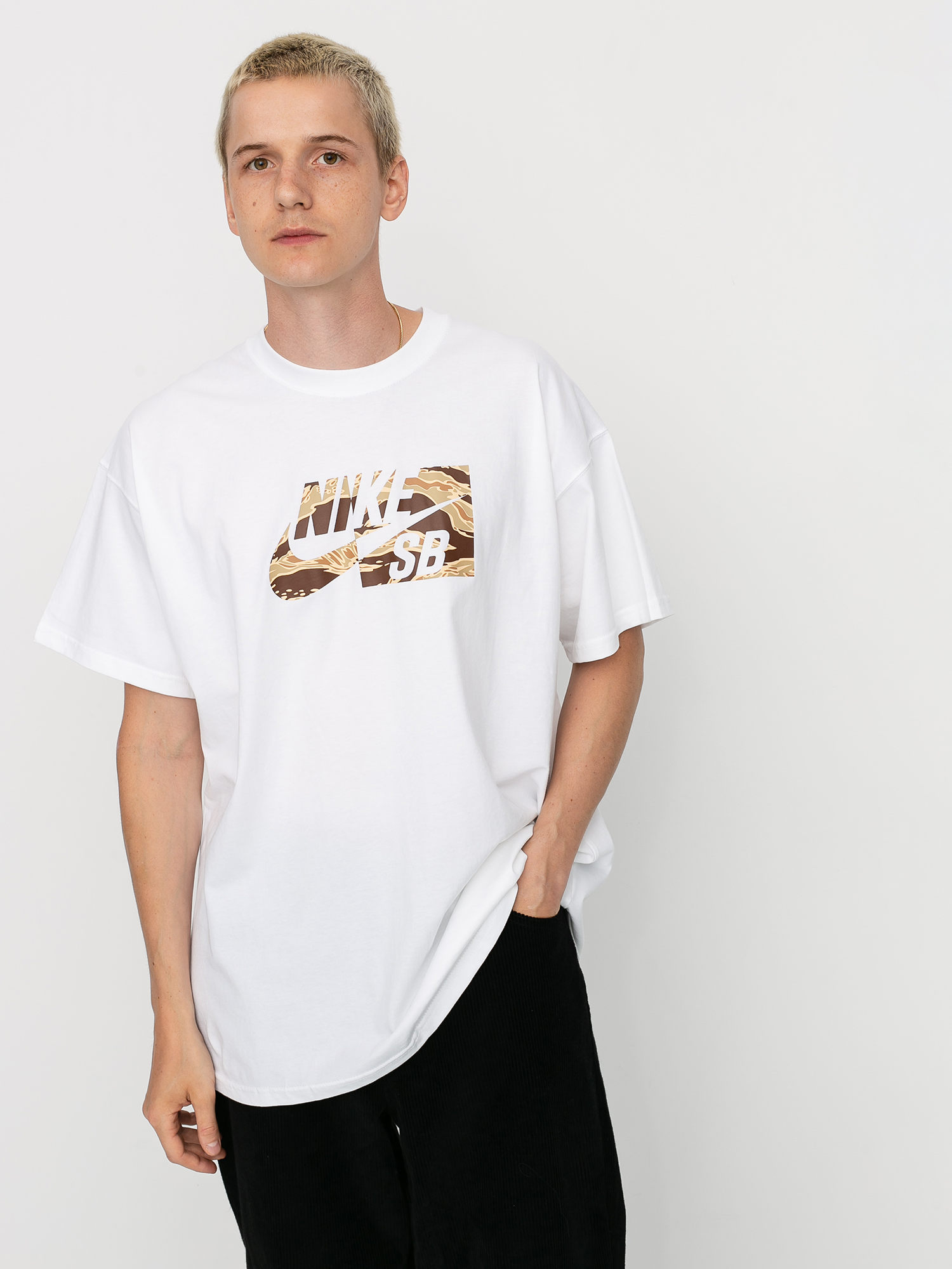 Nike SB Hbr Camo T-shirt (white)