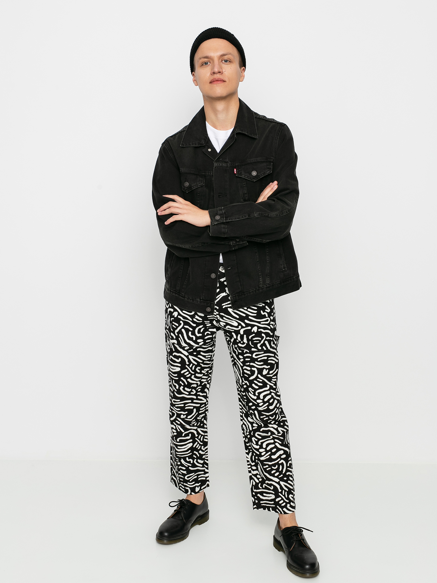Levi's® Vintage Fit Trucker Jacket (black trucker)