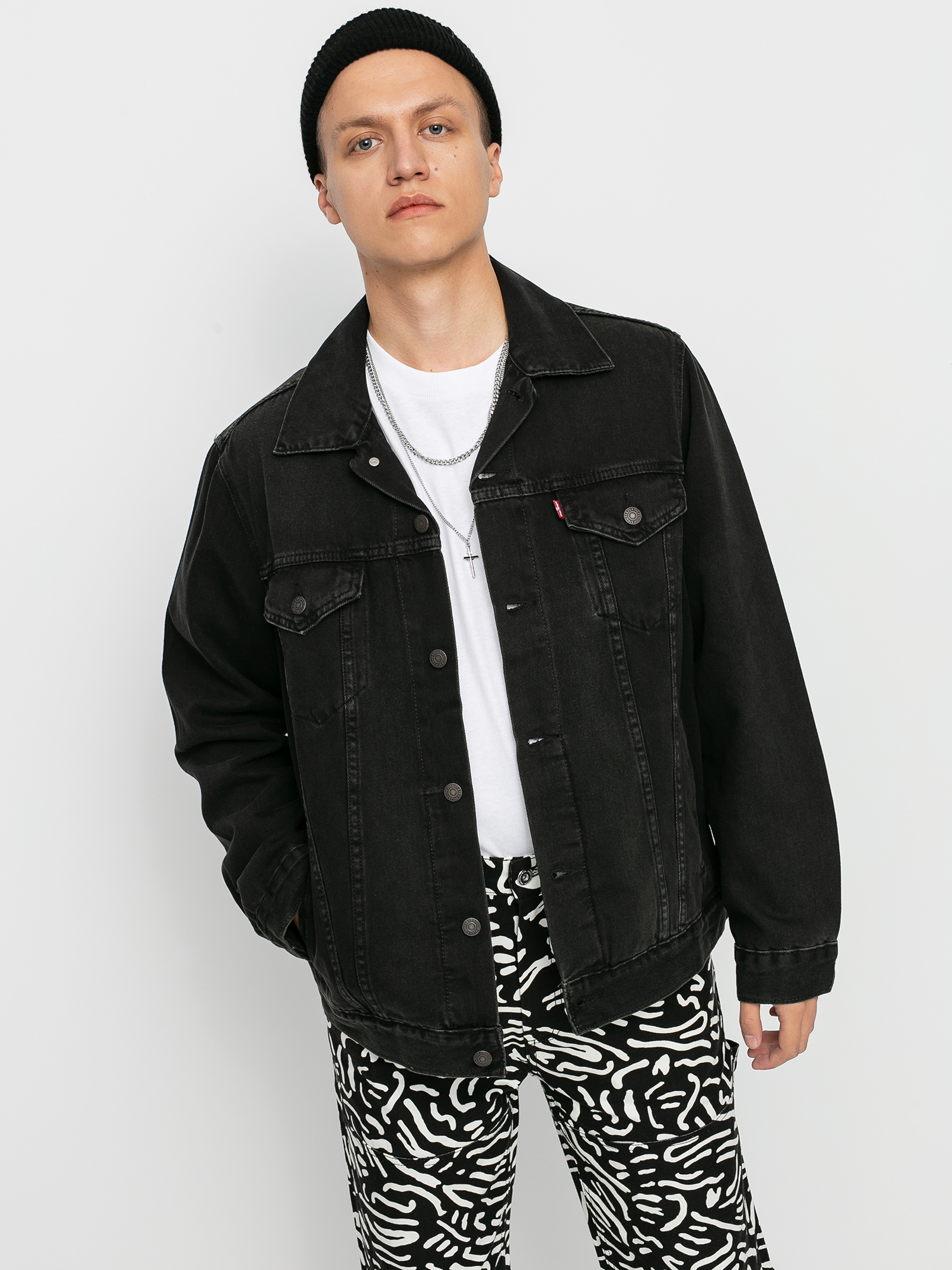 Levi's® Vintage Fit Trucker Jacket (black trucker)