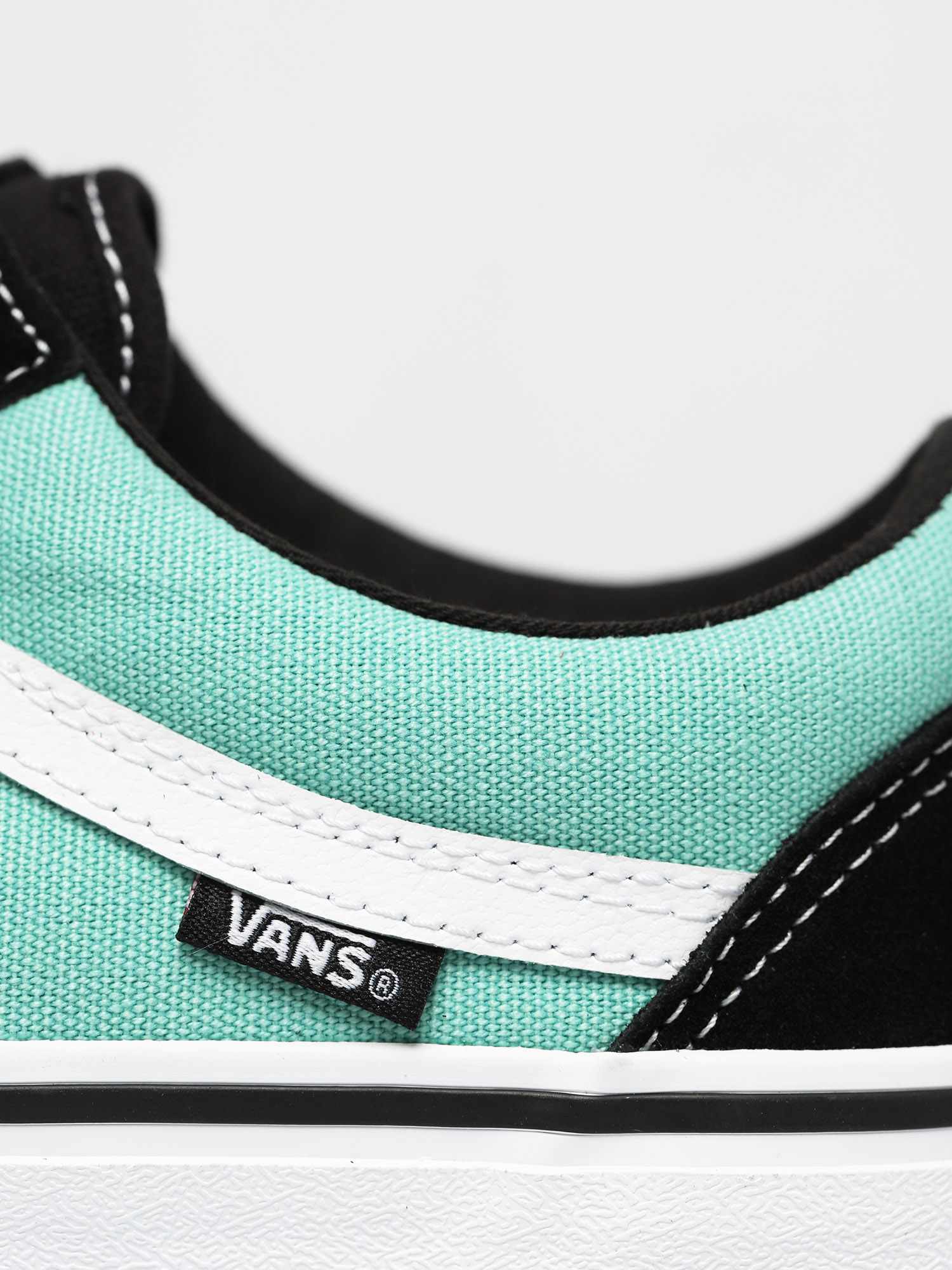 Vans Old Skool Pro Shoes (black/jade)