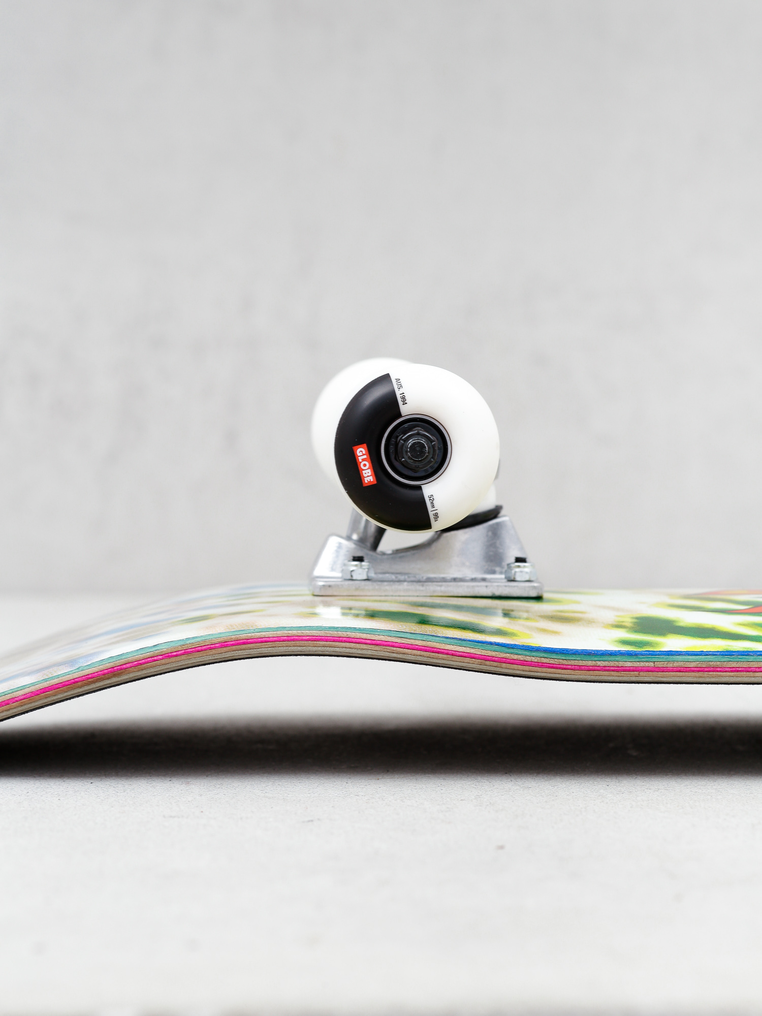 Globe G1 Ablaze Skateboard (tie dye)