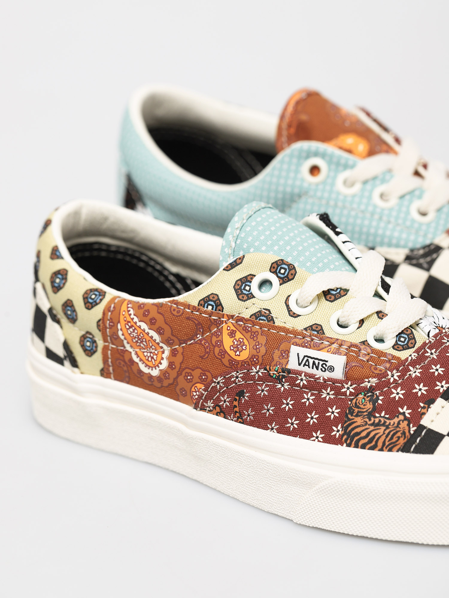 Vans Era Shoes (tiger patchwork/blktrwht)