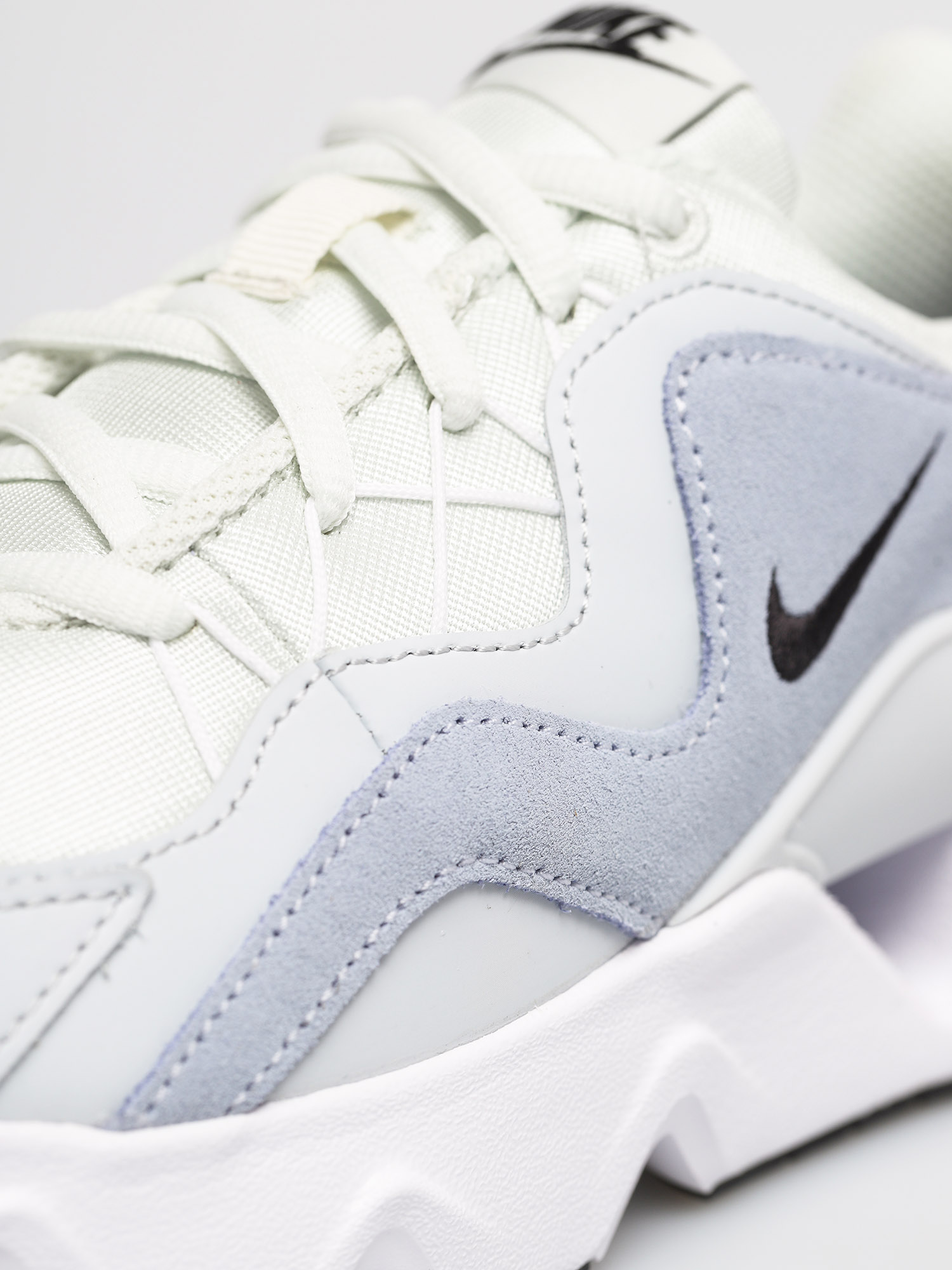 Nike Ryz 365 Shoes Wmn (spruce aura/black pure platinum ghost)