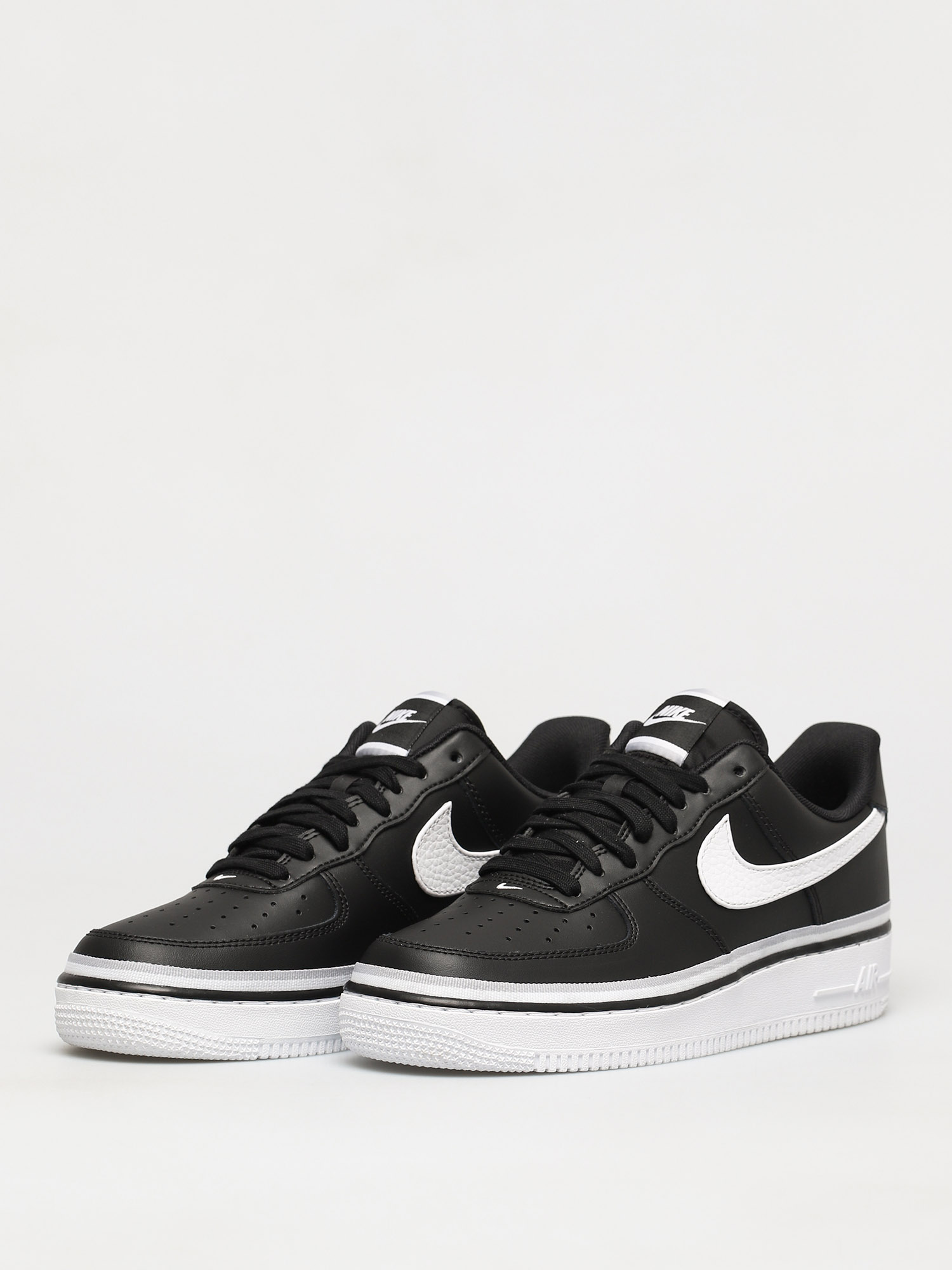 Nike Air Force 1 07 Lv8 Schuhe (black/white wolf grey)