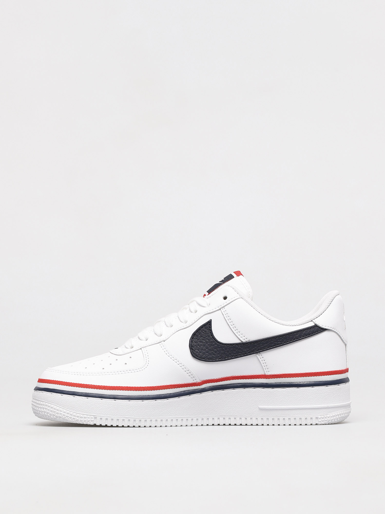Nike Air Force 1 07 Lv8 Shoes (white/obsidian habanero red)