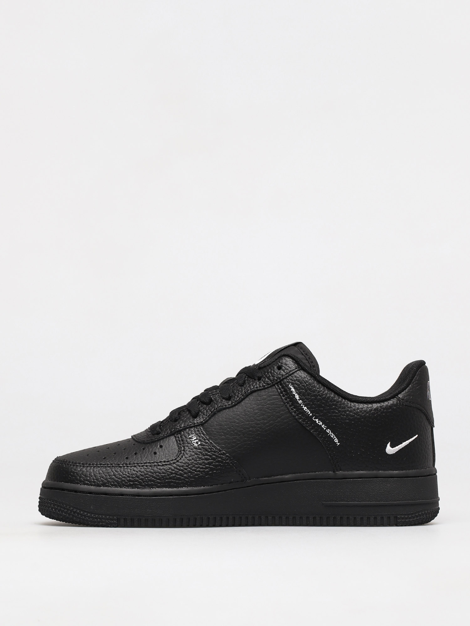 Nike Air Force 1 Lv8 Utility Shoes (black/white black)