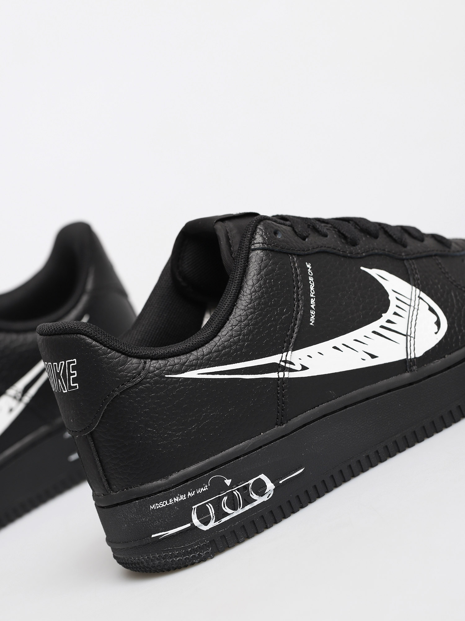 Nike Air Force 1 Lv8 Utility Shoes (black/white black)