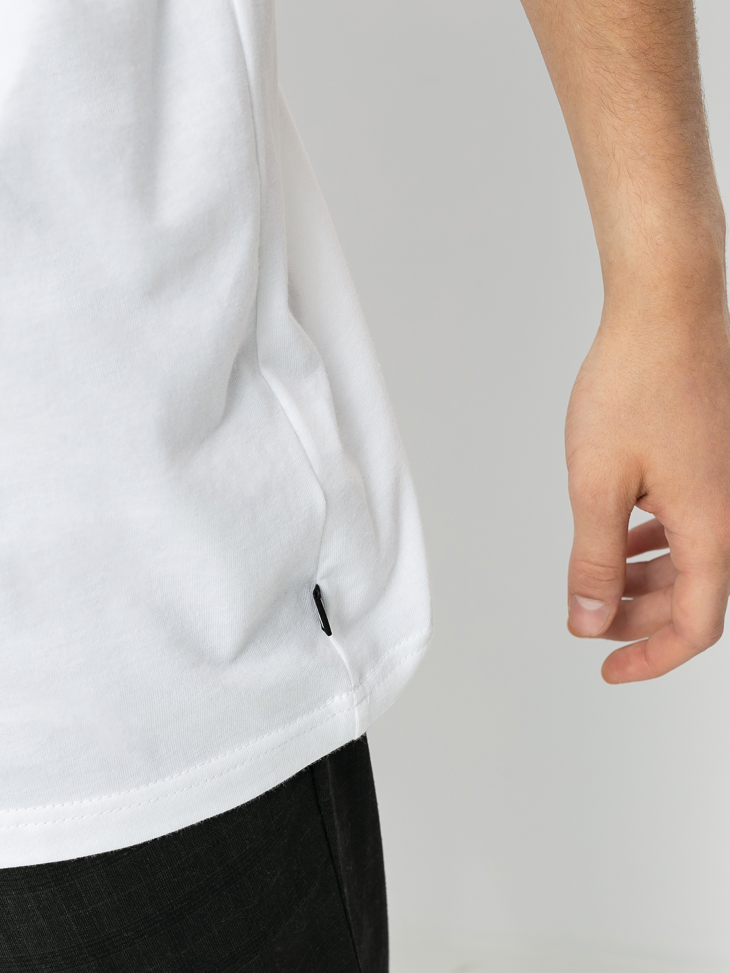 Nike SB Logo T-shirt (white/black)