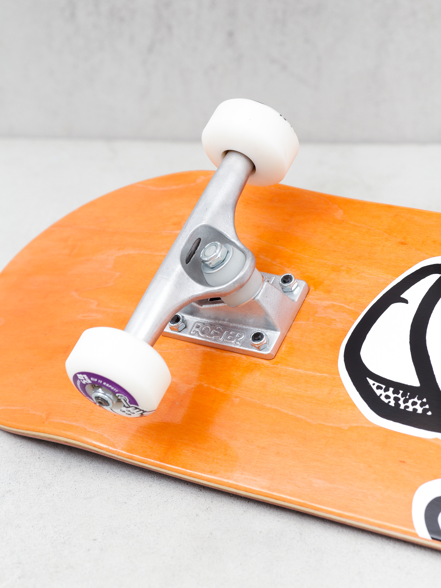 Mob Skateboards Skull Skateboard (yellow)