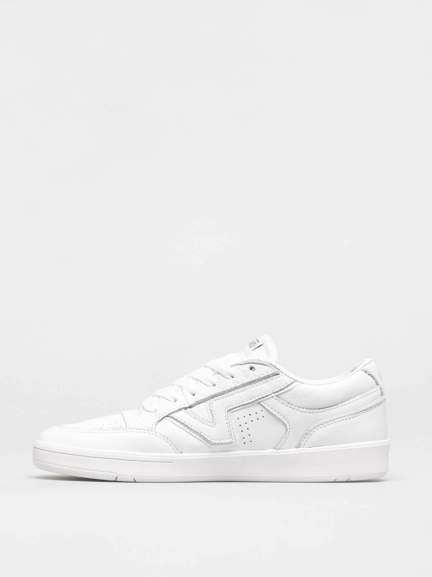 Vans Lowland Cc Shoes (leather/truewht/truewht)