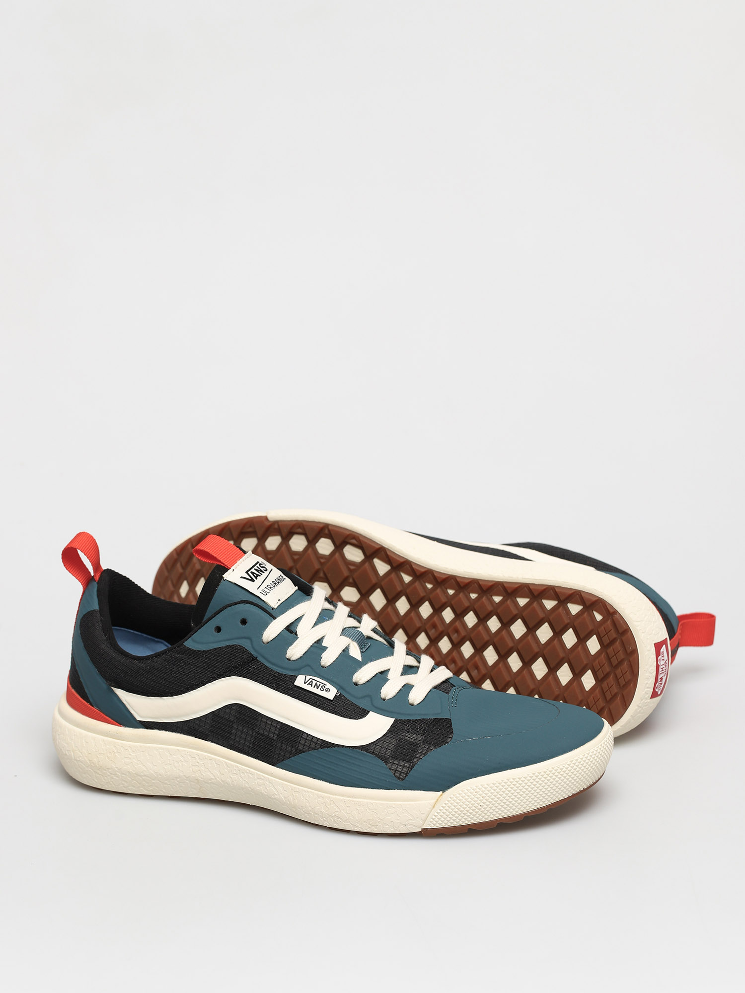 Vans Ultrarange Exo Shoes (atlantic deep/antique wht)